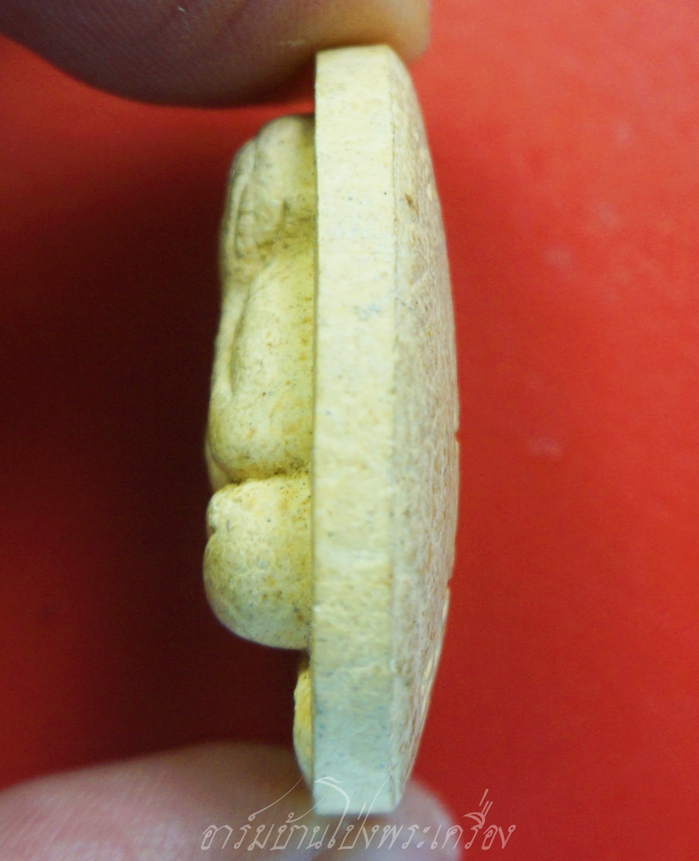 หลวงพ่ออุทัย วัดเกาะตาพุด ปี๒๕๕๑ ปิดตา รุ่นร่ำรวย มีกำไร(องค์ที่1)