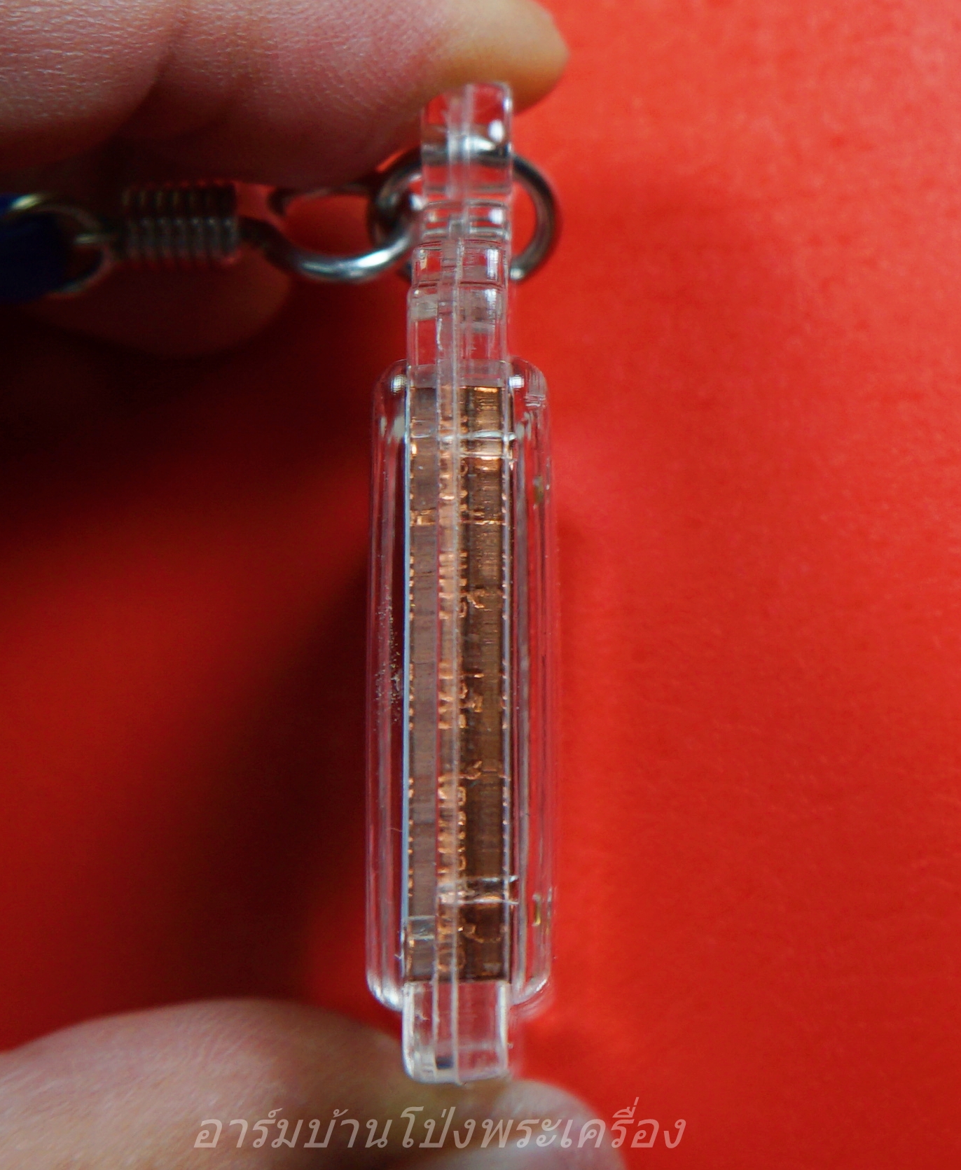 หลวงปู่แผ้ว วัดรางหมัน รูปถ่ายตะกรุดหลัง พร้อมเลี่ยมและเชือกร่ม(องค์ที่1)