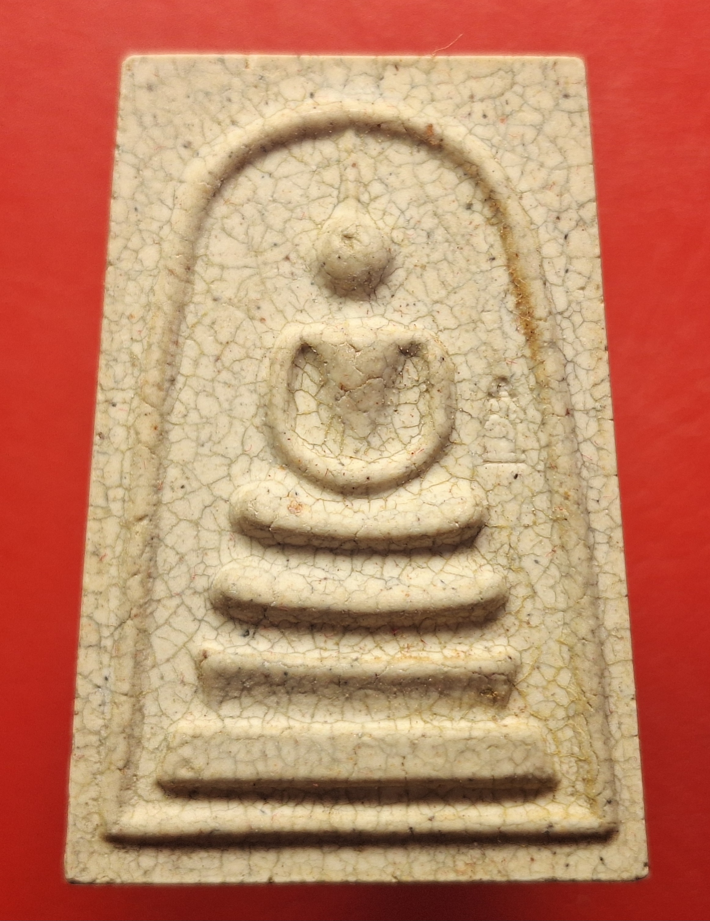 พระสมเด็จ วัดระฆังโฆษิตาราม รุ่นแตกลายงา ปี๒๕๕๒ ด้านหน้าปั๊มโค๊ตระฆัง ด้านหลังปั๊มตราวัด(องค์ที่1)