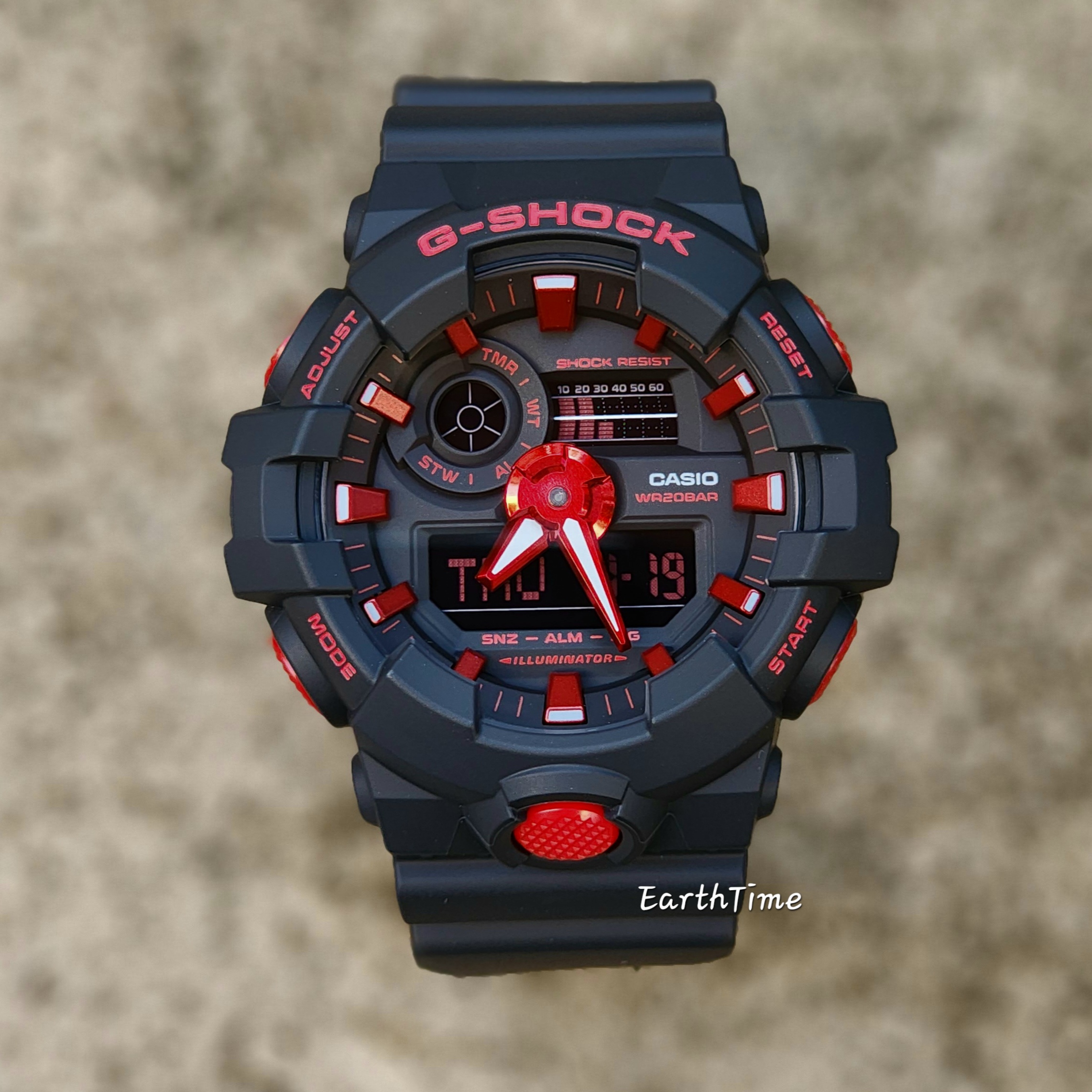 GA-700BNR-1A l Ignite Red Series l G-SHOCK