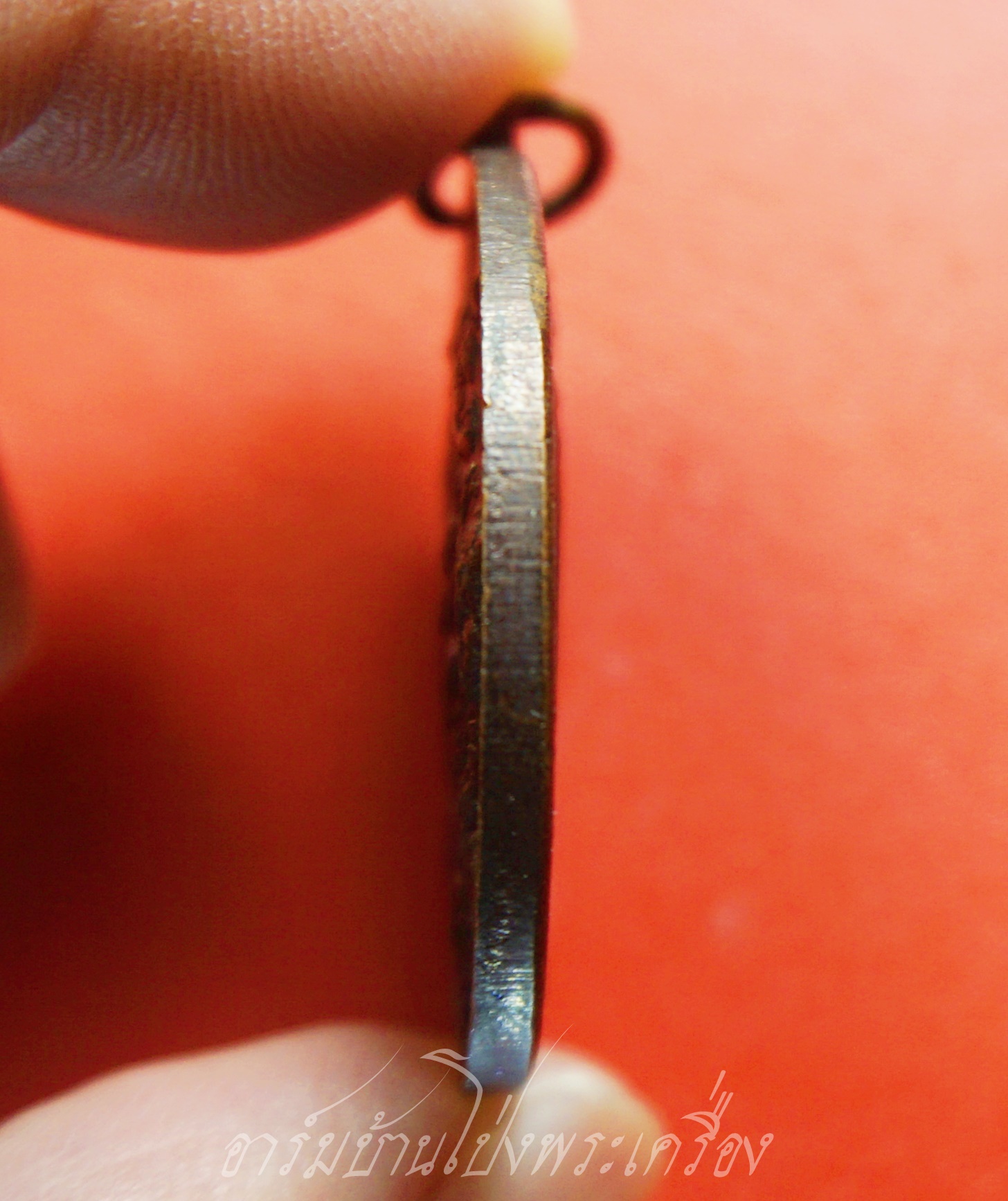 พระวิษณุกรรม วิทยาลัยเทคนิคเพชรบุรี หลังจตุคามรามเทพ ปี๒๕๕๐ เนื้อทองแดง(องค์ที่1)