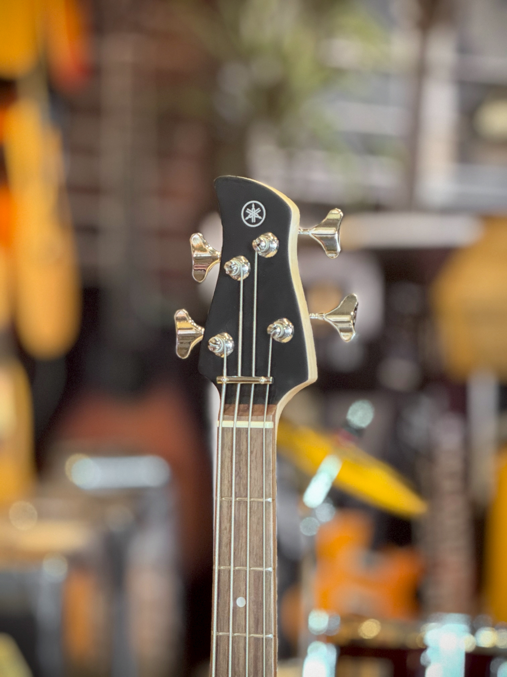 YAMAHA TRBX174 สี Old Violin Sunburst เบสไฟฟ้า 4 สาย รับประกันศูนย์