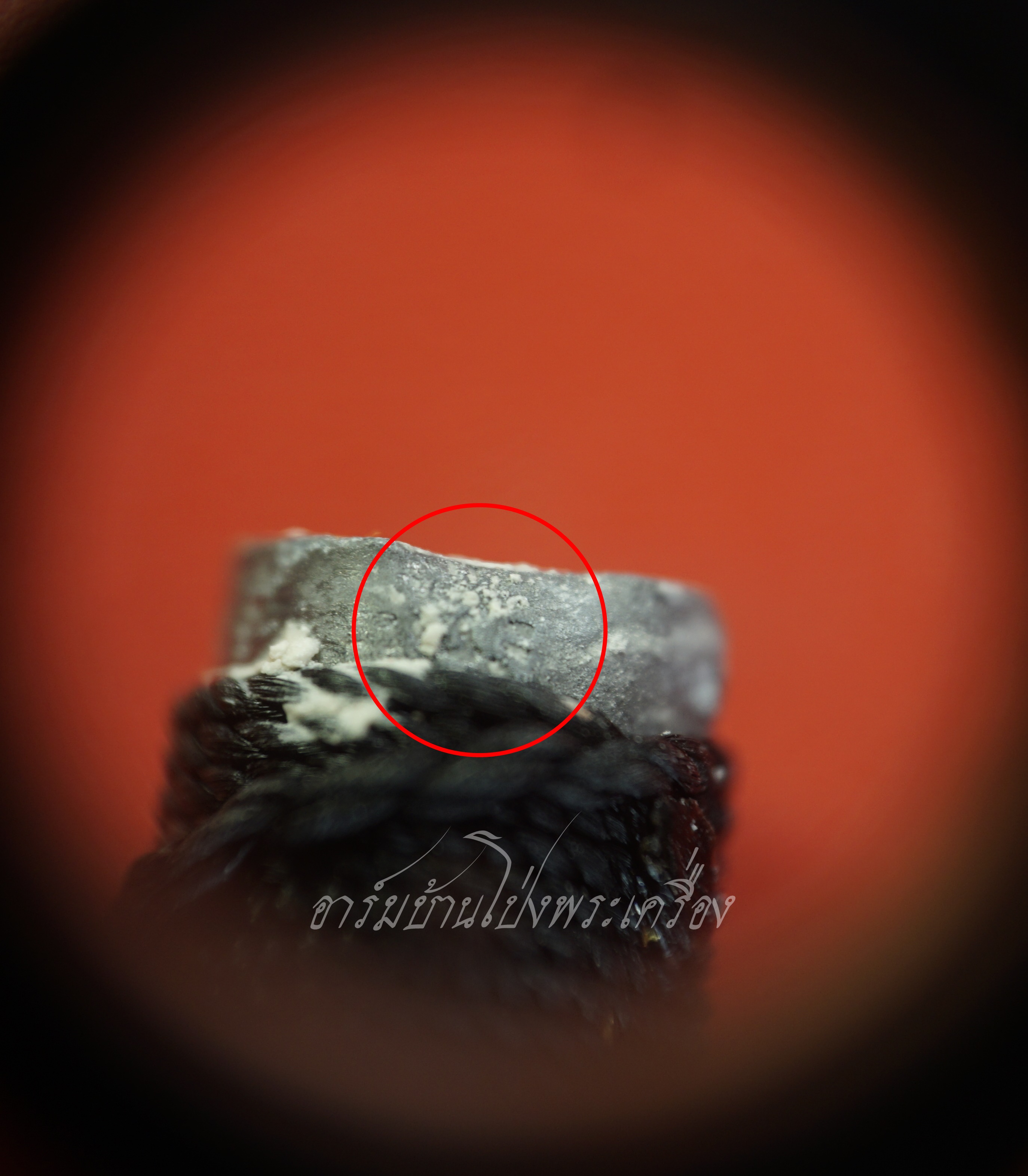 หลวงปู่แผ้ว ปวโร วัดกำแพงแสน ตะกรุดโทน ปี๒๕๕๐ ถักเชือกสีแดง, น้ำเงิน, ดำ ตอกโค๊ต"ผ" เมตตา มหานิยม แคล้วคลาด ปลอดภัย(ชุดที่2)