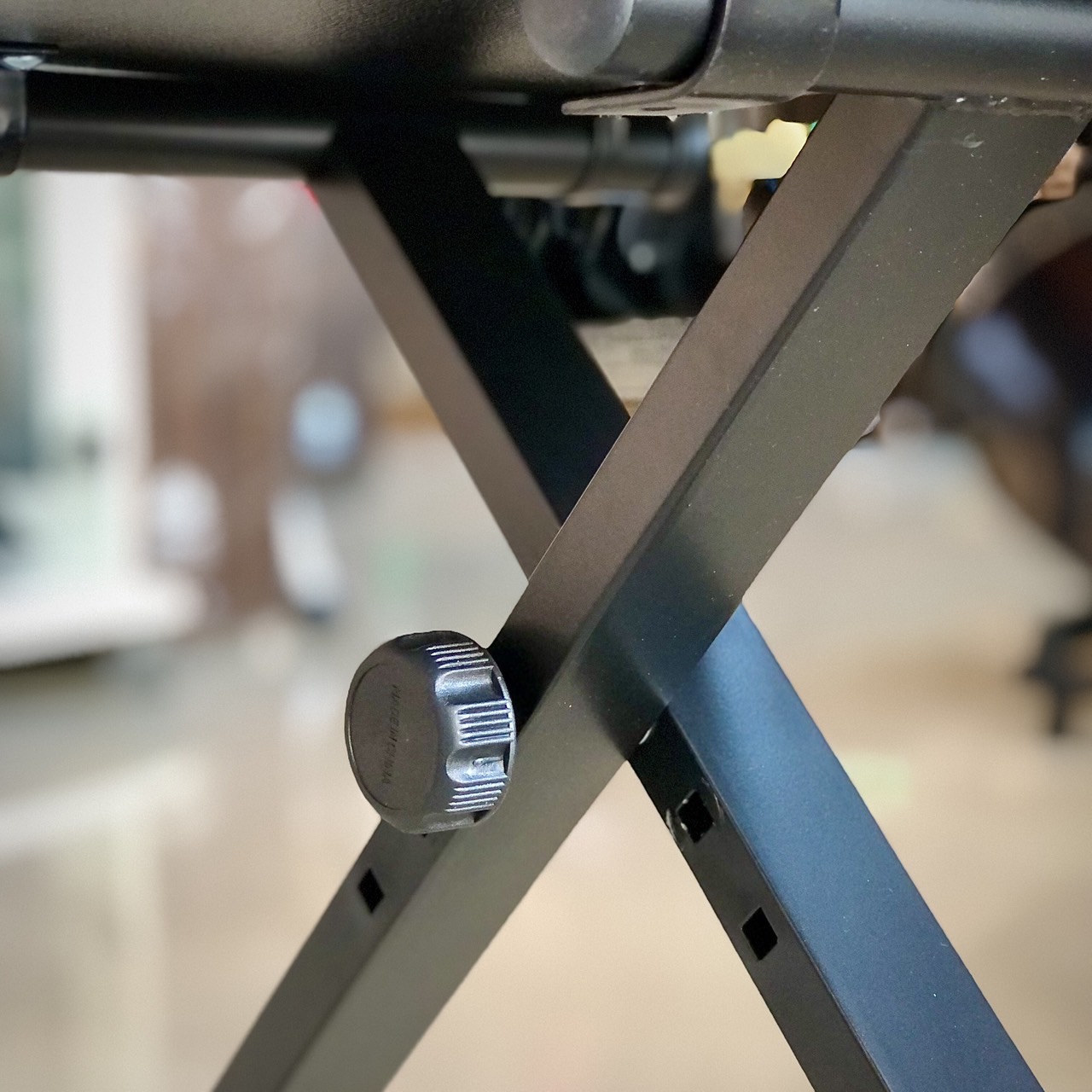 [พร้อมส่ง🚚] BADGER เก้าอี้เปียโน เก้าอี้คีย์บอร์ด เก้าอี้ปรับระดับได้ เก้าอี้ ขาทำจากเหล็ก เบาะหุ้มหนัง / มีปลายทาง