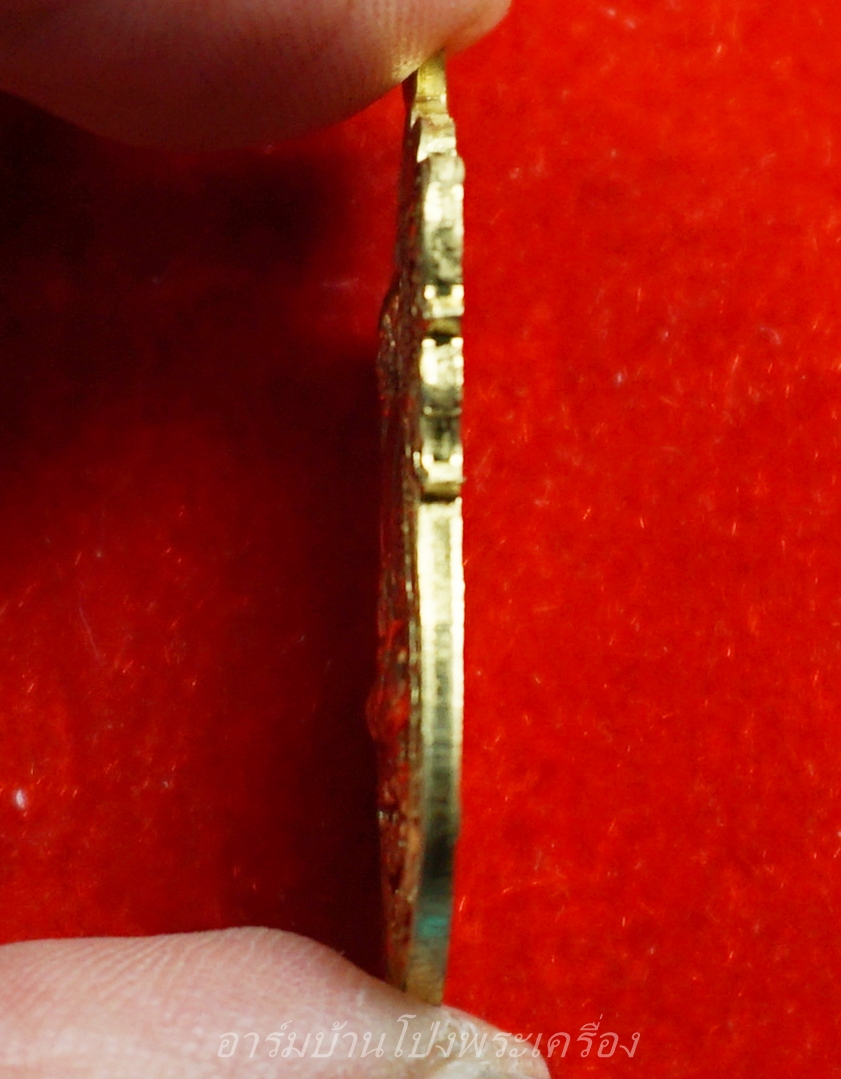 หลวงปู่แผ้ว วัดรางหมัน เหนือดวง ฝาบาตร หมายเลข ๕๒๔๕(องค์ที่3)