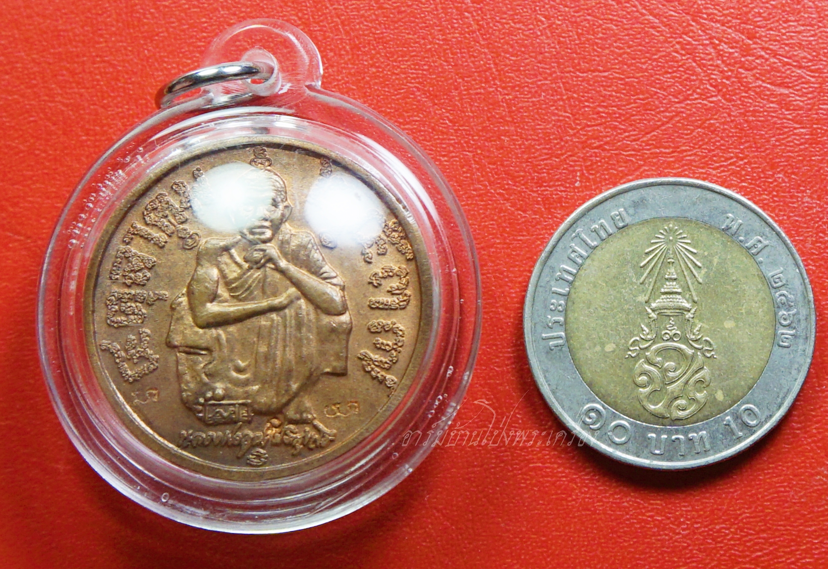 หลวงพ่อคูณ วัดบ้านไร่ รุ่นแซยิด ๖ รอบ ปี๓๗ เนื้อทองแดง ตอกโค้ต(องค์ที่3)