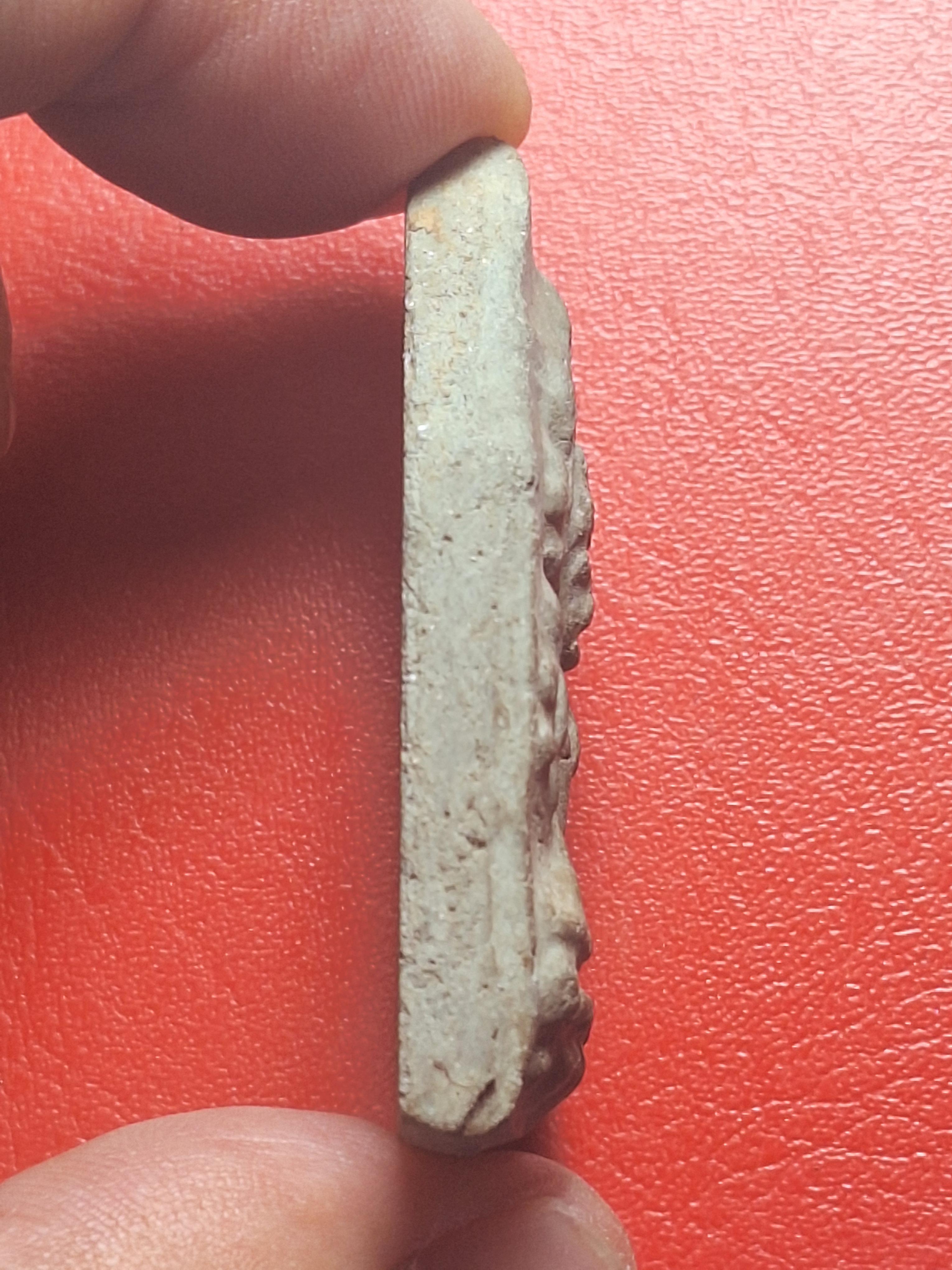 หลวงพ่อแทน วัดธรรมเสน ขุนแผนหน้ายักษ์ ปี๒๕๐๖ เนื้อผงสีเทา(องค์ที่9)