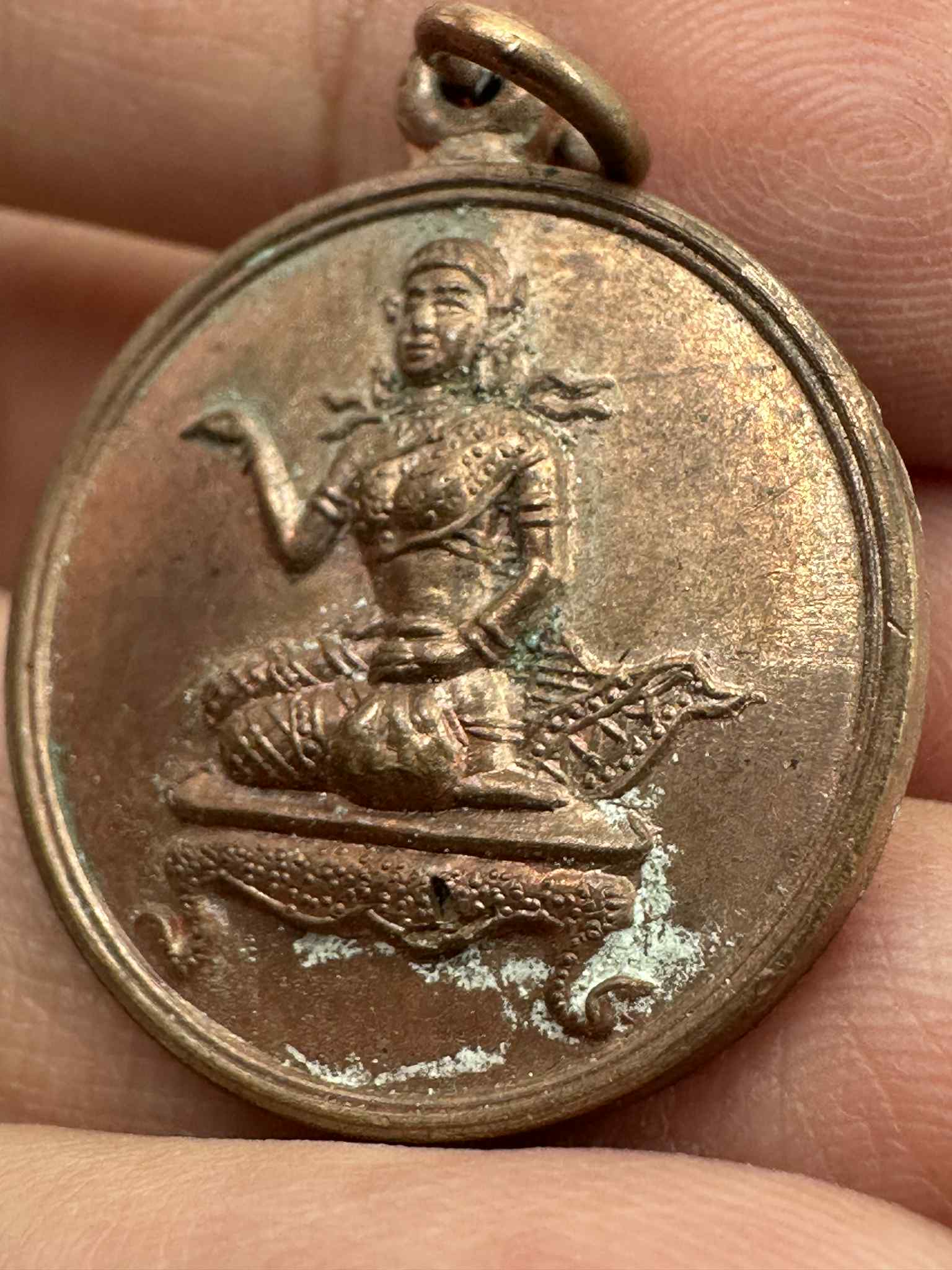 28. เหรียญทองแดง นางกวักที่ระลึกงานบูชาครู 28 สิงหาคม วัดดาวคนอง ครูบาเจ้าเสือสมิงน้อย