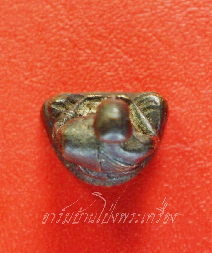 หลวงพ่อคิ้ม วัดหนองเสือ รูปหล่อ รุ่นคุ้มภัย(องค์ที่4)