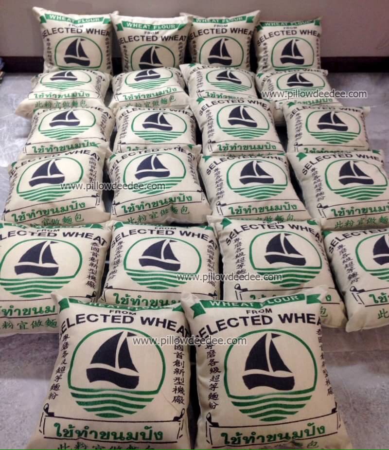 สั่งผลิตหมอนอิง,หมอนโลโก้,หมอนแจก