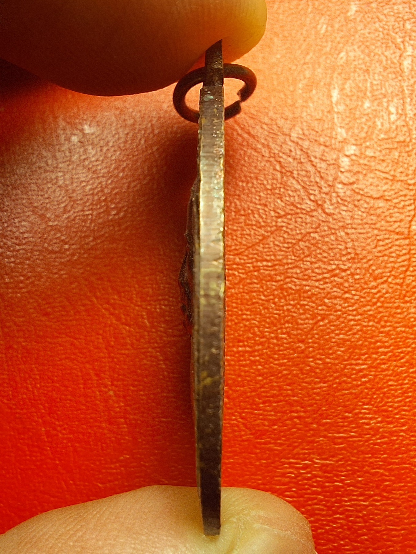 หลวงปู่ม่วง วัดยางงาม จ.ราชบุรี ปี๒๕๔๒ อายุ๘๙ปี เนื้อทองแดงรมดำ(องค์ที่2)