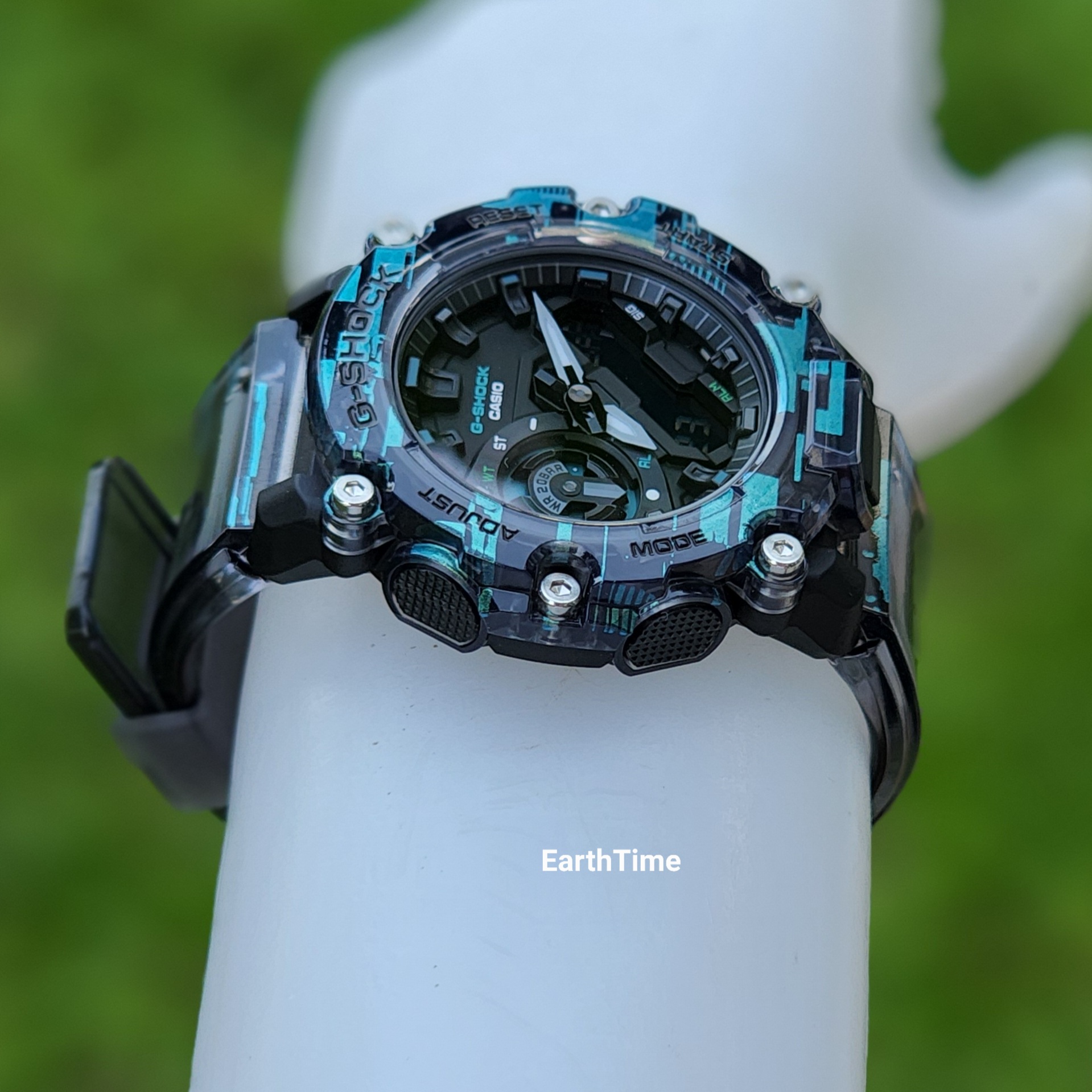 GA-2200NN-1A l Digital Glitch Series l ของใหม่แท้100%