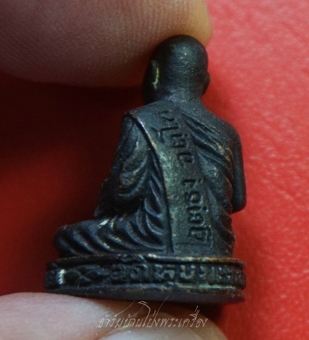 หลวงพ่อพิมพ์มาลัย วัดหุบมะกล่ำ รูปหล่อ เนื้อทองแดง ตอก2โค๊ต(องค์ที่2)