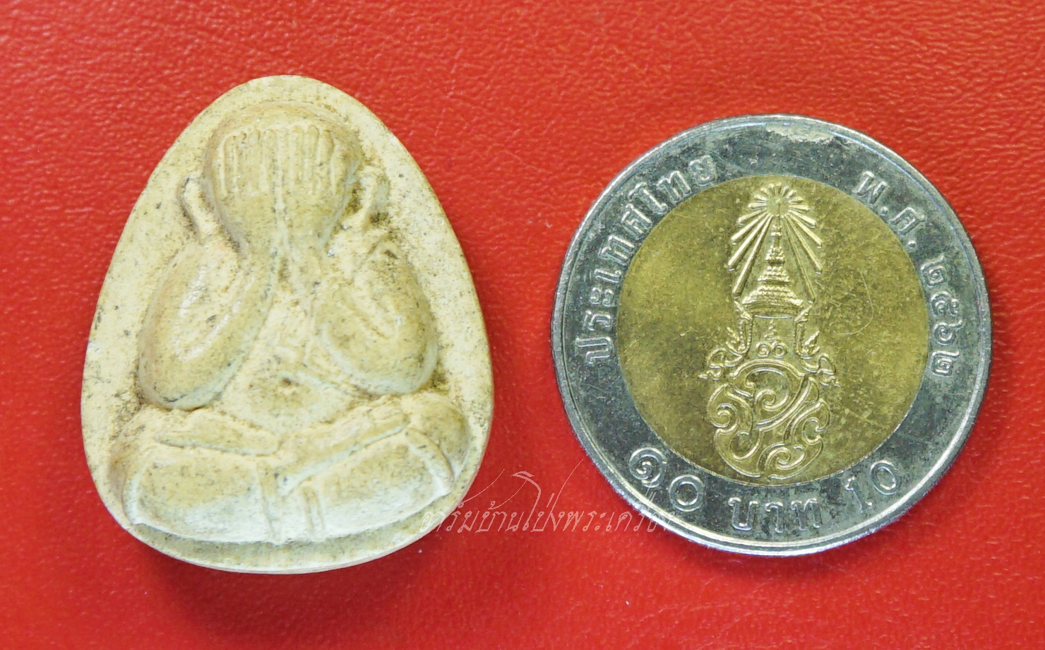 พระปิดตา เนื้อผง วัดถ้ำเขาชะอางค์ จ.กาญจนบุรี(องค์ที่3)