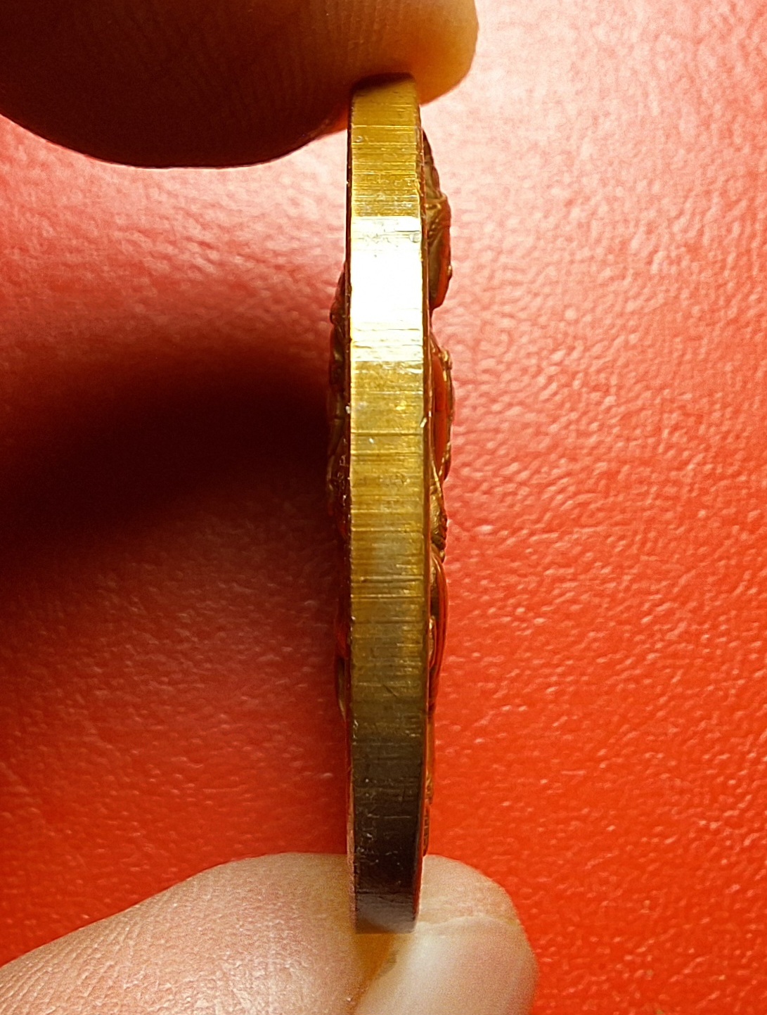 พระวิษณุกรรม หลังพระพิฆเนตร วิทยาลัยอาชีวะศึกษาเชียงใหม่ ๘๒ปี ปี๒๕๕๘ เนื้อทองแดงซาติน(องค์ที่1)