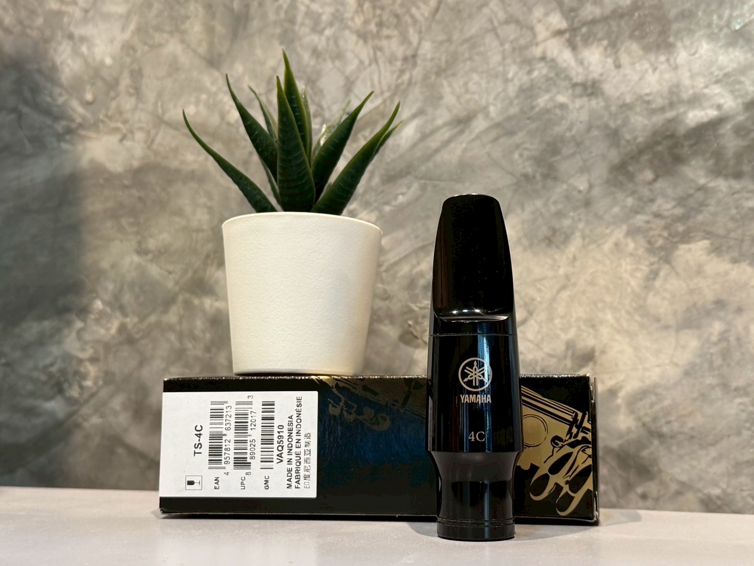 Yamaha Tenor Saxophone Mouthpieces รุ่น TS-4C ปากเป่าเทนเนอร์แซกโซโฟน เมาท์เทนเนอร์แซกโซโฟน