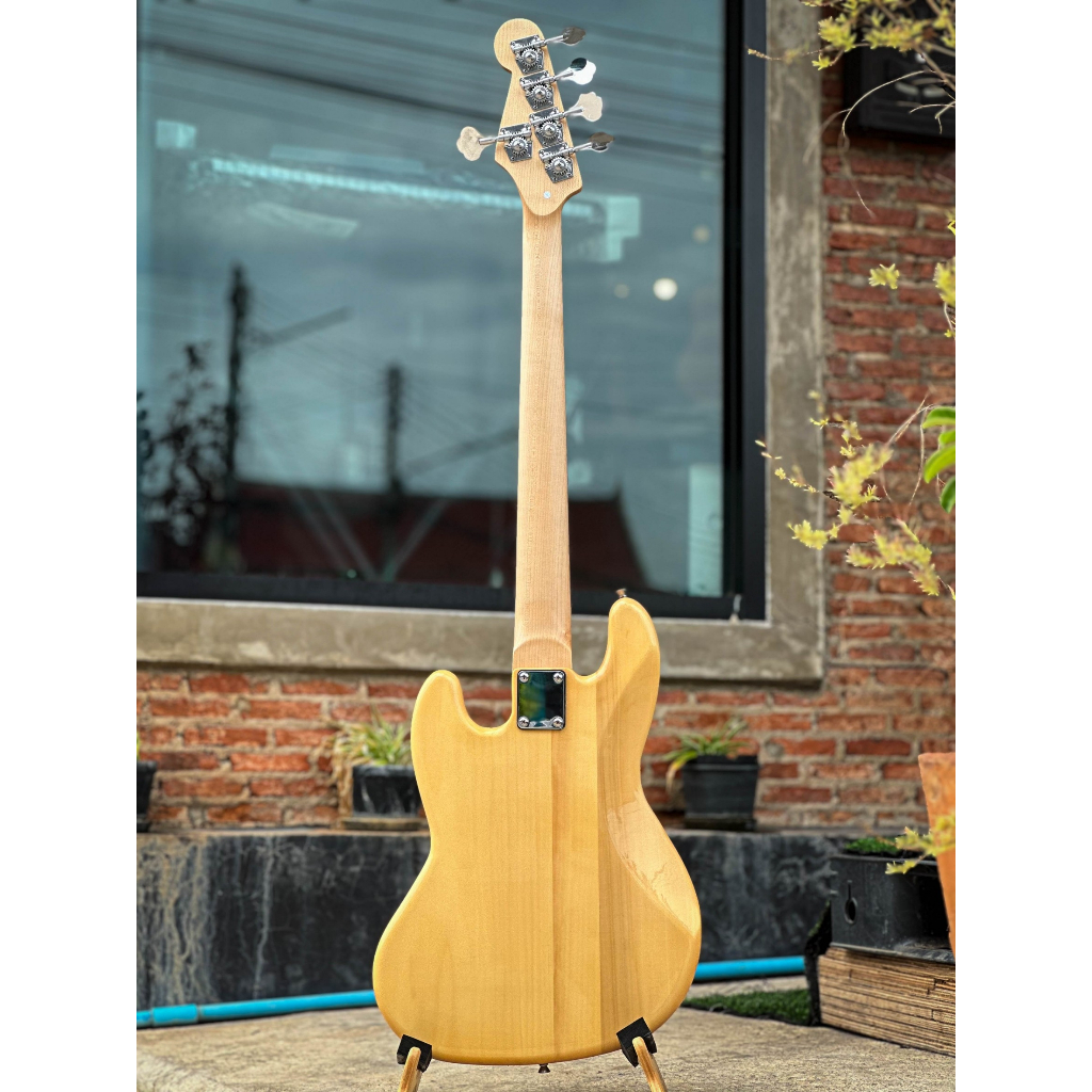 Martinlee เบสไฟฟ้า JB98R-5 สีไม้อ่อน จำนวน 5 สาย ทรง Jazz Bass งานไม้เคลือบเงา คอไม้เมเปิ้ล ✅แถมกระเป๋า