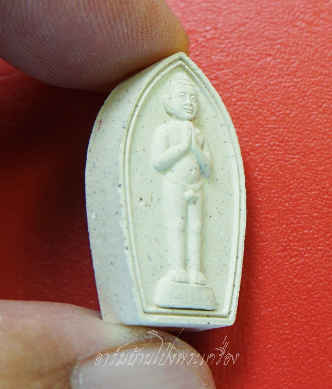 ไอ้ไข่ เด็กวัดเจดีย์ รุ่นกฐิน ปี๒๕๕๙ เนื้อผงสีขาว(องค์ที่1)