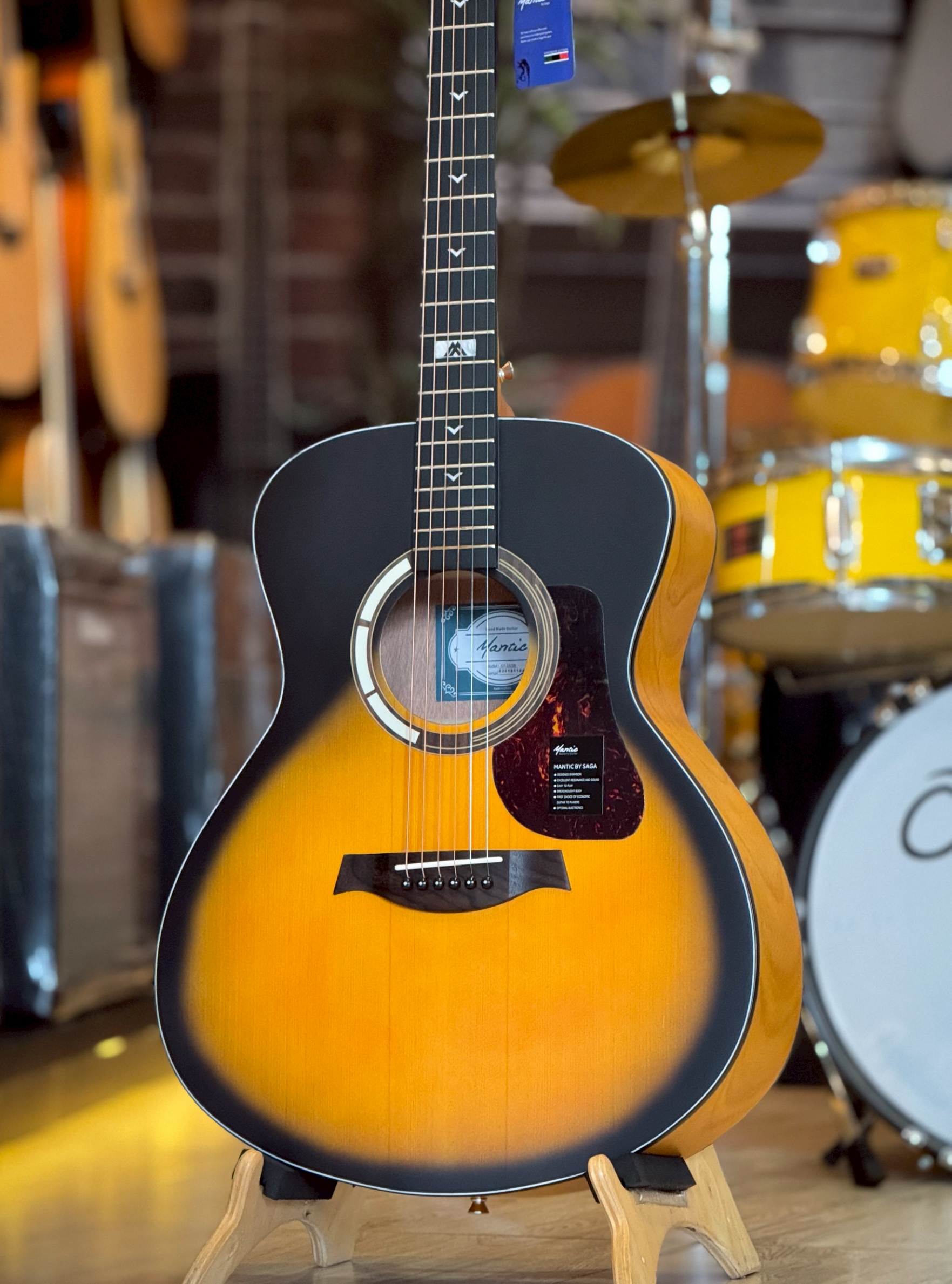 Matic กีตาร์โปร่ง Acoustic Guitar GT-1G Sunburst เสียงใสกังวาน ทัชชิ่งเล่นง่าย ขนาด 41 นิ้ว พร้อม กระเป๋า / คาโป้ / ปิ๊ก 4 อัน / ประแจ / คู่มือ