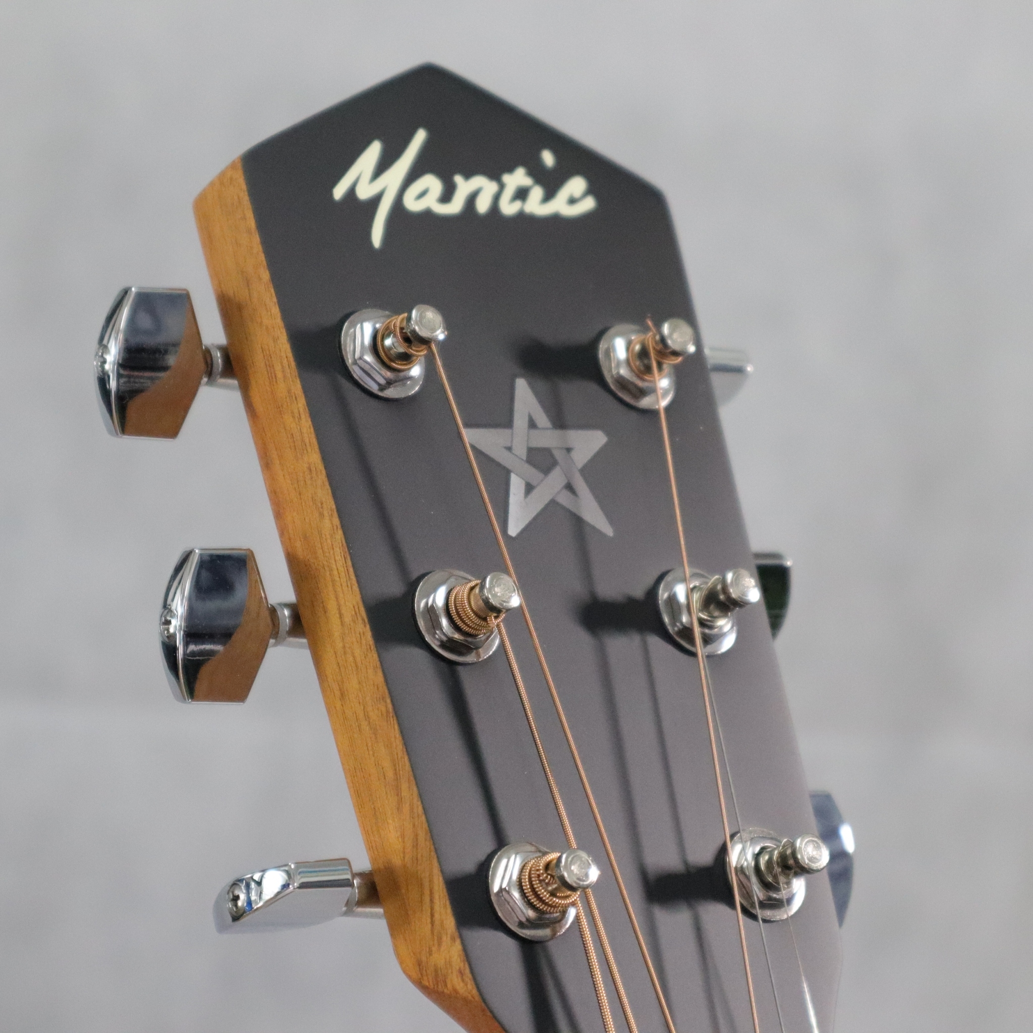 Mantic GT-1G กีตาร์โปร่ง 41 นิ้ว ทรง Grand Auditorium ไม้แองเกิลแมนสปรูซ/เชอร์รี่วู้ด