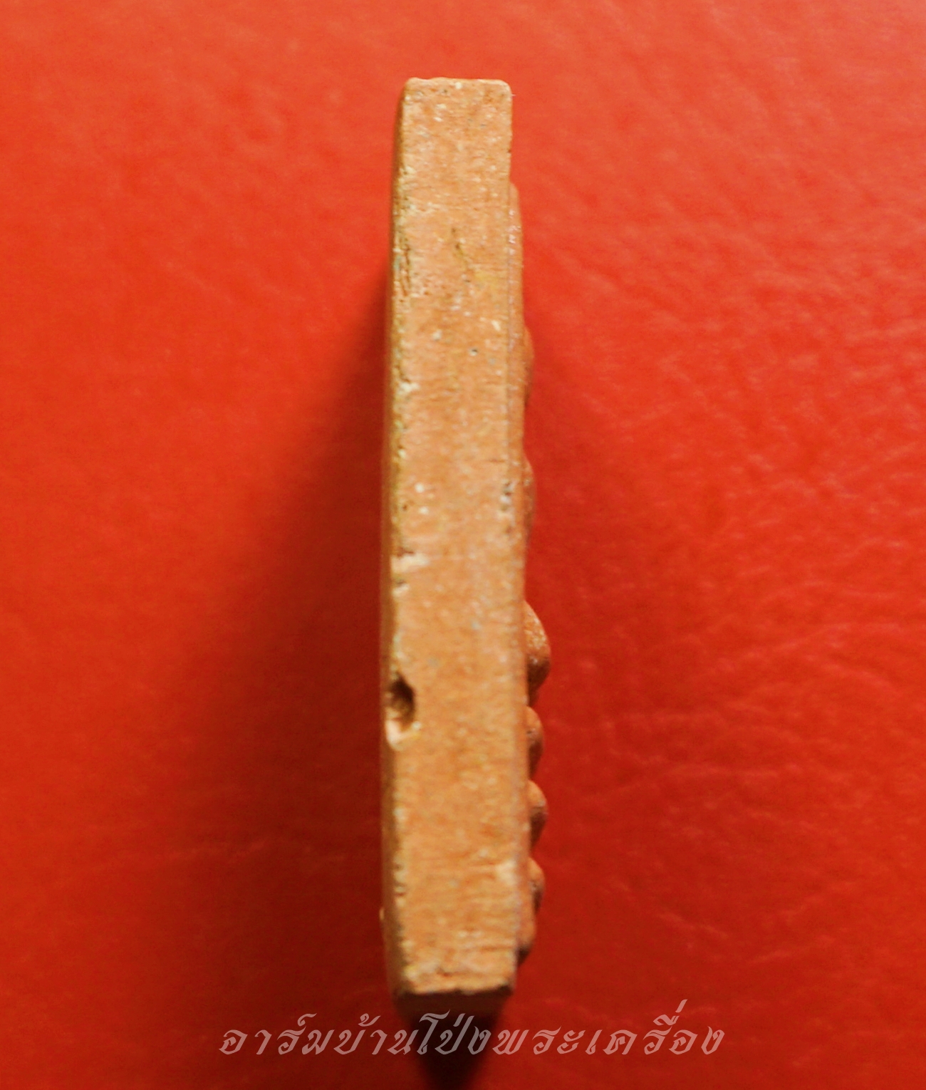 พระสมเด็จ หลวงพ่อทองกลึง วัดเจดีย์หอย จ.ปทุมธานี ปี๒๕๔๐ เนื้อผงสีส้ม หลังยันต์(องค์ที่1)