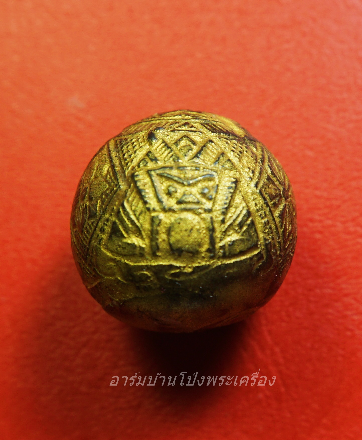 คตมะพร้าวสุดยอดของมงคลศักสิทธิ์ ป้องกันไสยศาสตร์ทุกชนิด เขย่ามีเสียงดัง แกะเป็นรูปราหู 3 หน้า(องค์ที่2)