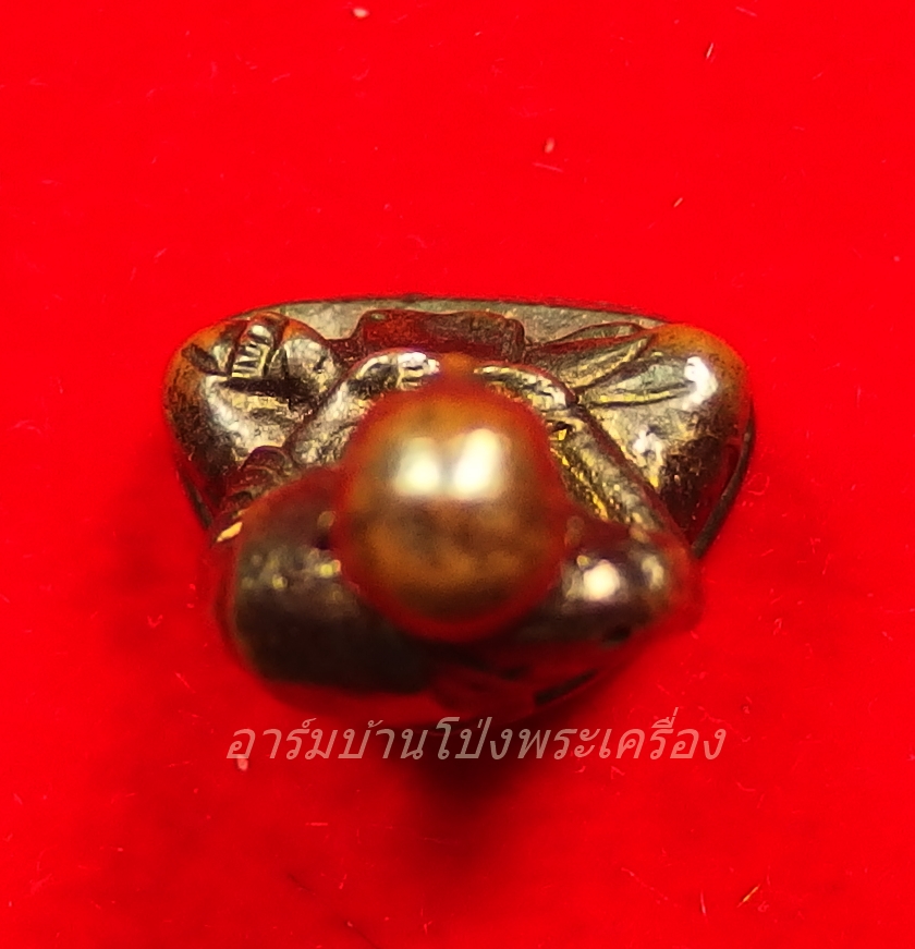 หลวงปู่บุญ วัดดอนเสลา รูปหล่อ เนื้อทองแดง(องค์ที่3)