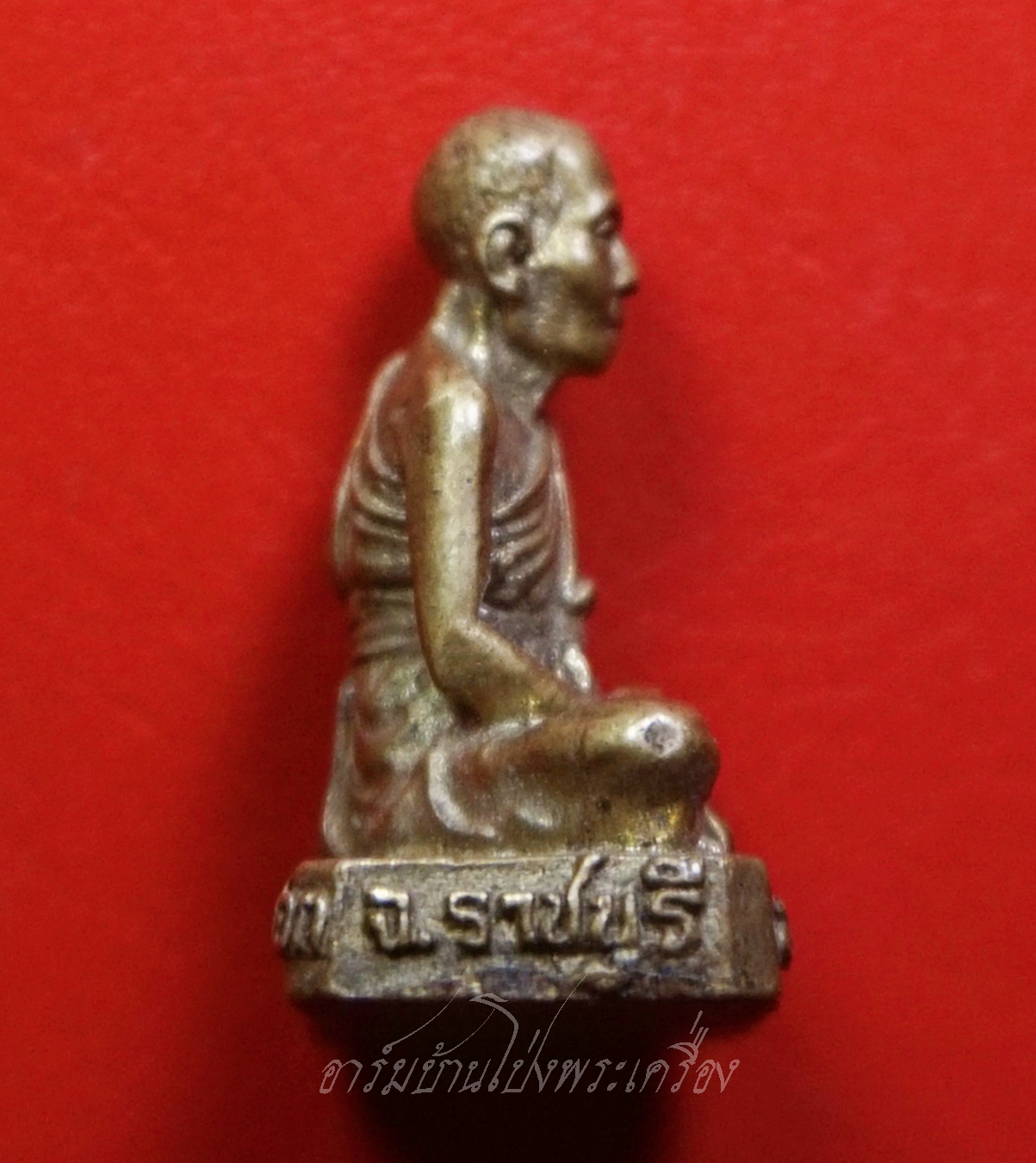 หลวงพ่อวงศ์ วัดหนองอ้อตะวันออก รูปหล่อ เนื้อฝาบาตร(องค์ที่2)