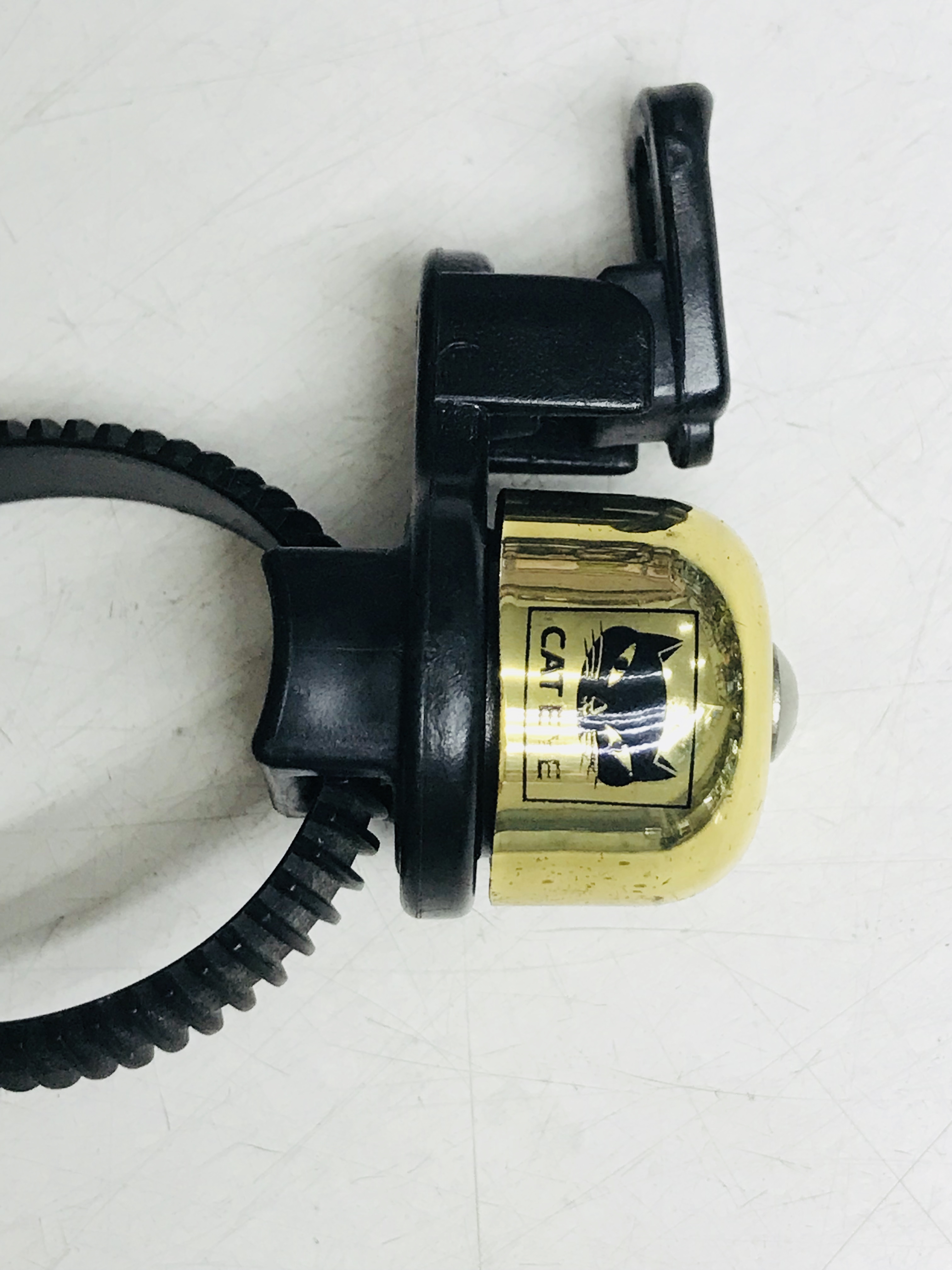 กระดิ่ง Cateye