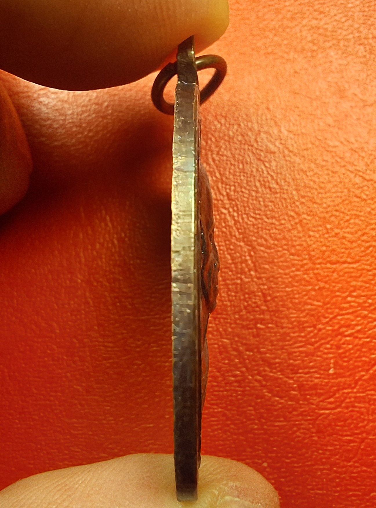 หลวงปู่ม่วง วัดยางงาม จ.ราชบุรี ปี๒๕๔๒ อายุ๘๙ปี เนื้อทองแดงรมดำ(องค์ที่4)