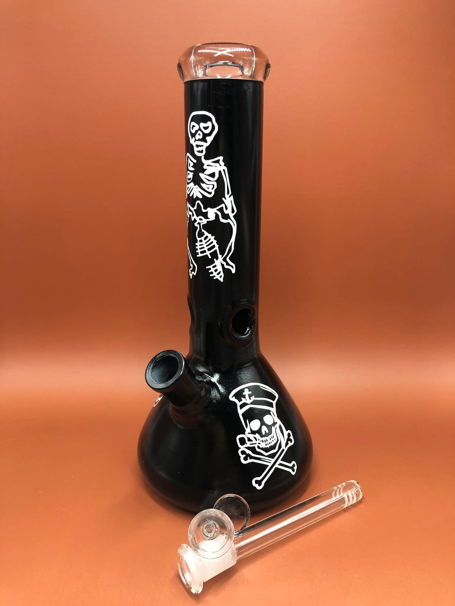 Pirate Glass Bong (Black body)