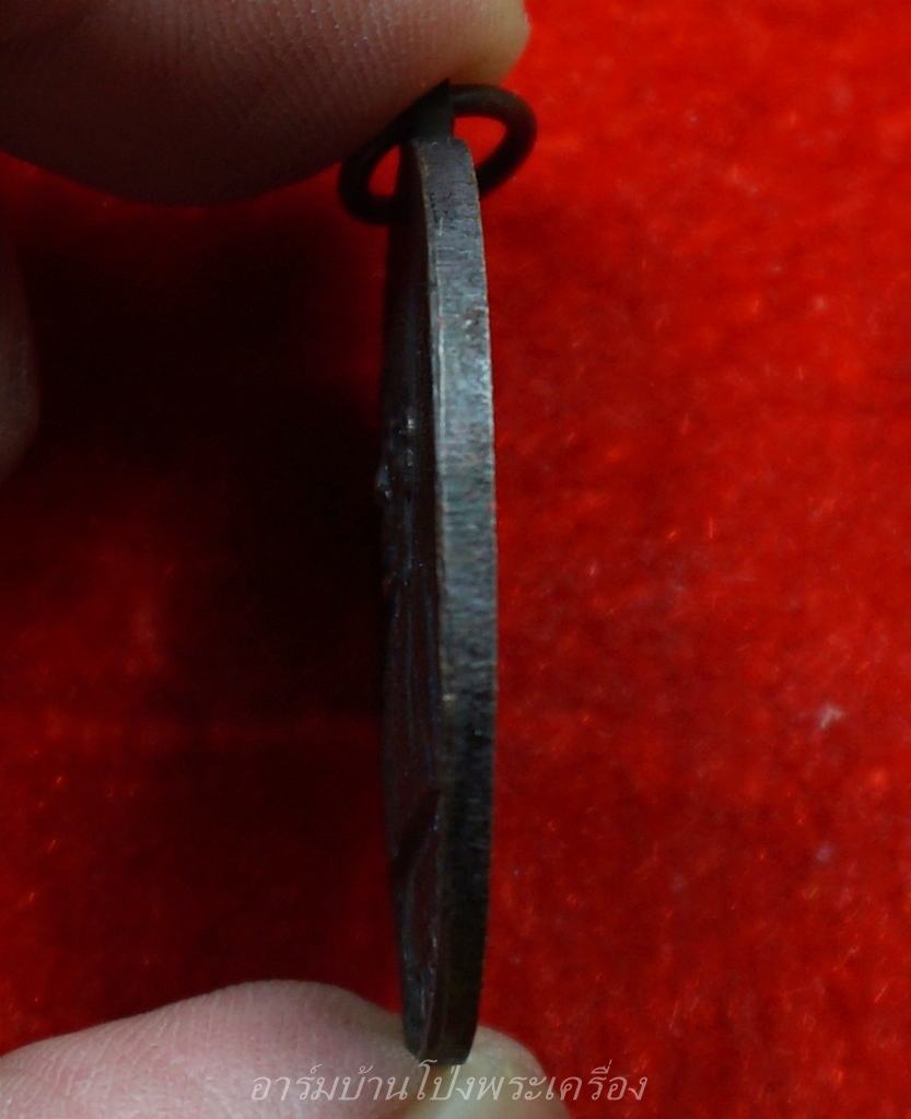 หลวงพ่อบ้อง วัดห้วยผักชี รุ่นแรก ปี๒๕๑๓ เนื้อทองแดง(องค์ที่9)