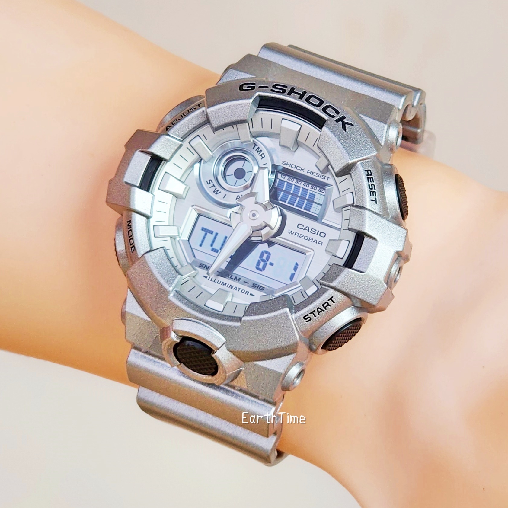 GA-700FF-8A l G-Shock ‘Forgotten Future’ Series l G-SHOCK