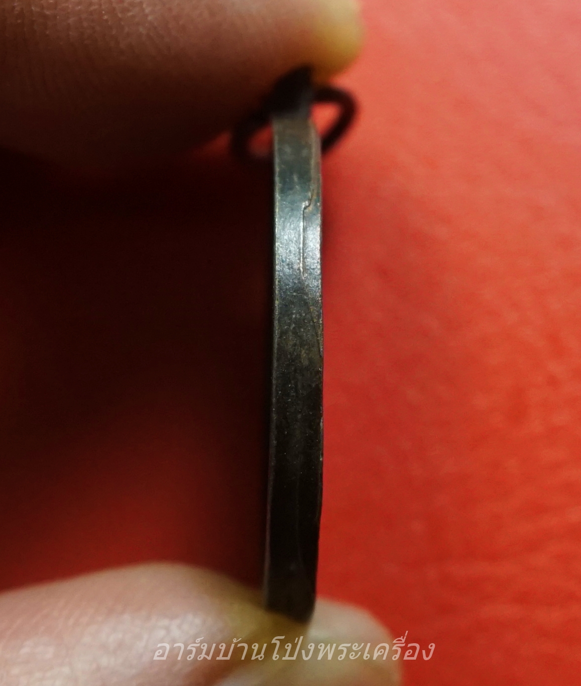 หลวงพ่อแป๊ะ วัดสว่างอารมณ์ เหรียญกลม ยันต์นกสาริกา หลังยันต์เก้าแถว(องค์ที่1)