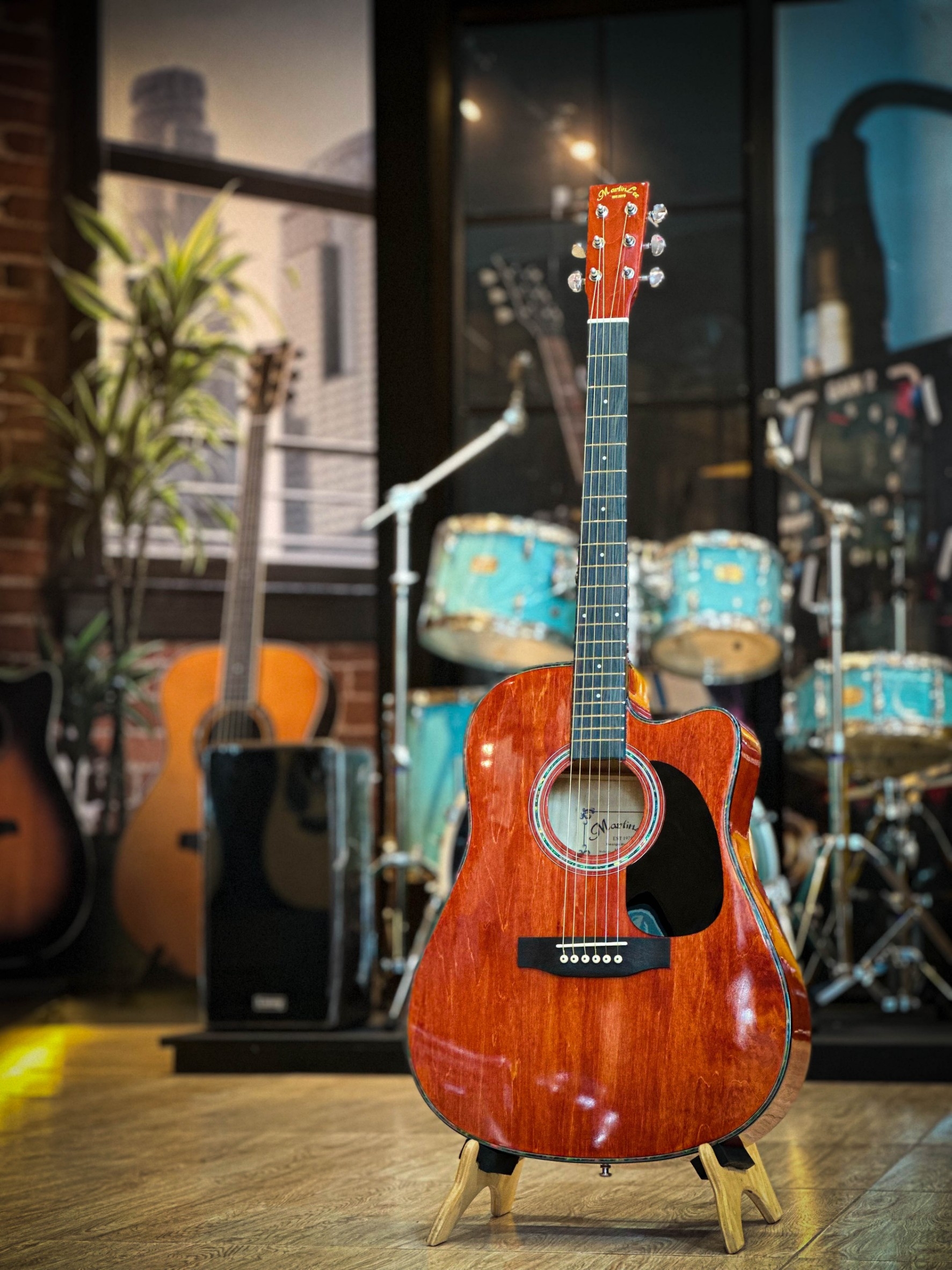 (รุ่นใหม่!🔥) กีตาร์โปร่งไฟฟ้าLC-5 Martin lee MD-410C + ปิ๊กกาดปีกนก 41 นิ้ว ของแถมสุดคุ้ม *รับประกันสินค้า*