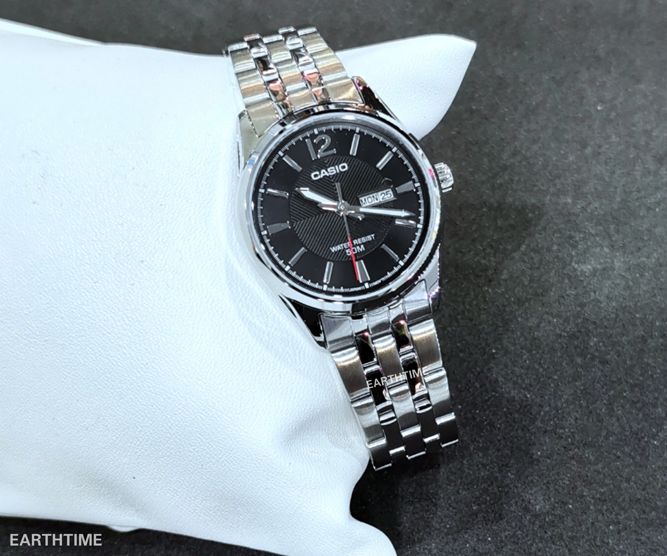 CASIO WOMEN STANDARD รุ่น LTP-1335D-1A