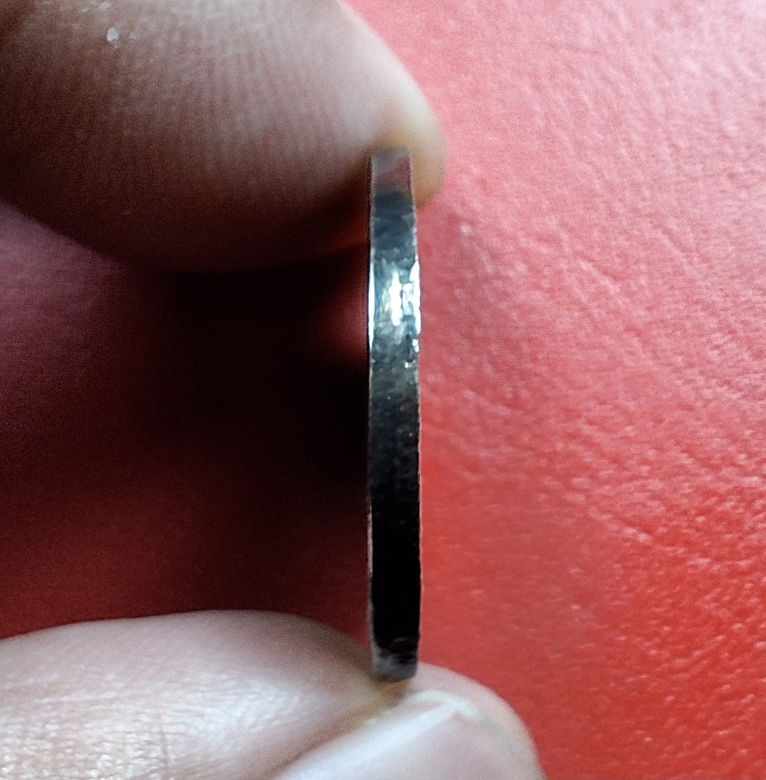 เหรียญพระบาทสมเด็จพระจุลจอมเกล้าเจ้าอยู่หัว ร.๕ หลังตรา ญสส. ที่ระลึก ๕๐ ปี วิทยาลัยครูจันทรเกษม สมเด็จพระญานสังวรเมตตาอธิฐานจิต พ.ศ.๒๕๓๓(องค์ที่1)