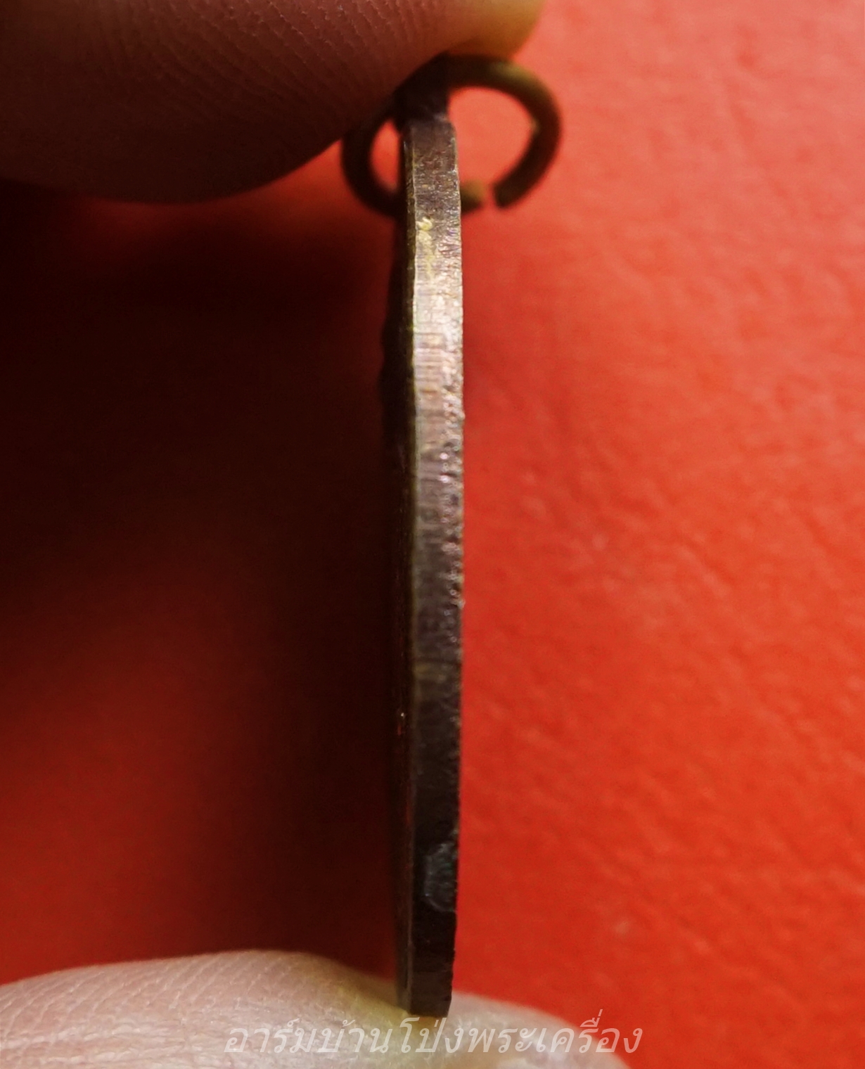 หลวงพ่อชุ่ม วัดท่ามะเดื่อ ศิษย์สร้างถวาย ปี๒๕๒๖ เนื้อทองแดงรมดำ(องค์ที่3)