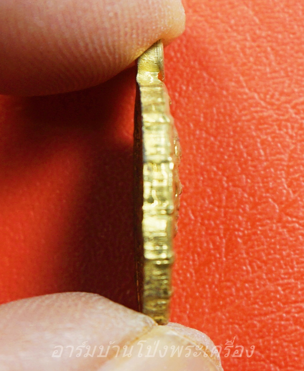 หลวงพ่อหวล วัดชาวเหนือ เม็ดแตง ปี๒๕๕๘ เนื้อฝาบาตร(องค์ที่3)