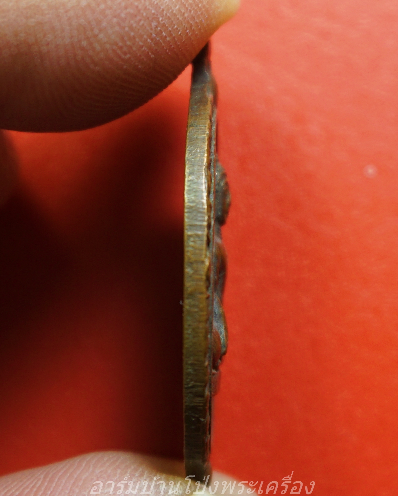 หลวงพ่อแดง วัดโขลงสุวรรณคีรี ปี๒๕๑๘ เนื้อทองแดง(องค์ที่1)