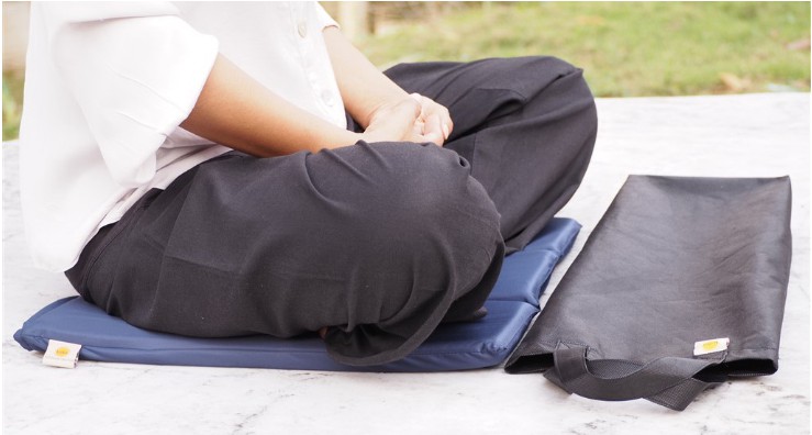 อาสนะยางพารางพก รุ่น Light-S