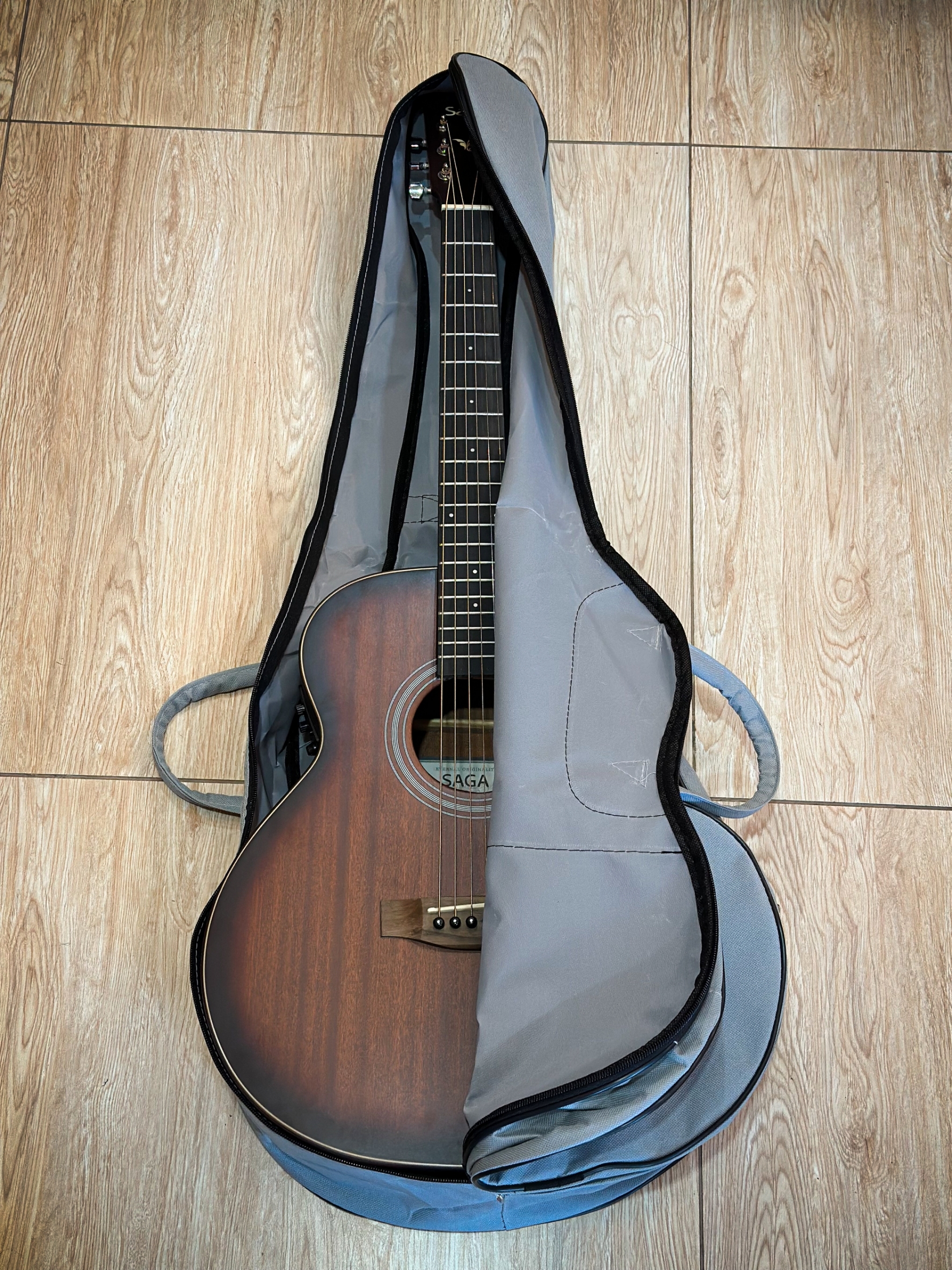 กระเป๋ากีตาร์โปร่ง 36 นิ้ว Nami สีเทา ถุงผ้ากันน้ำ กระเป๋ากีต้าร์ คุณภาพดี มีช่องใส่อุปกรณ์ มีหูหิ้ว