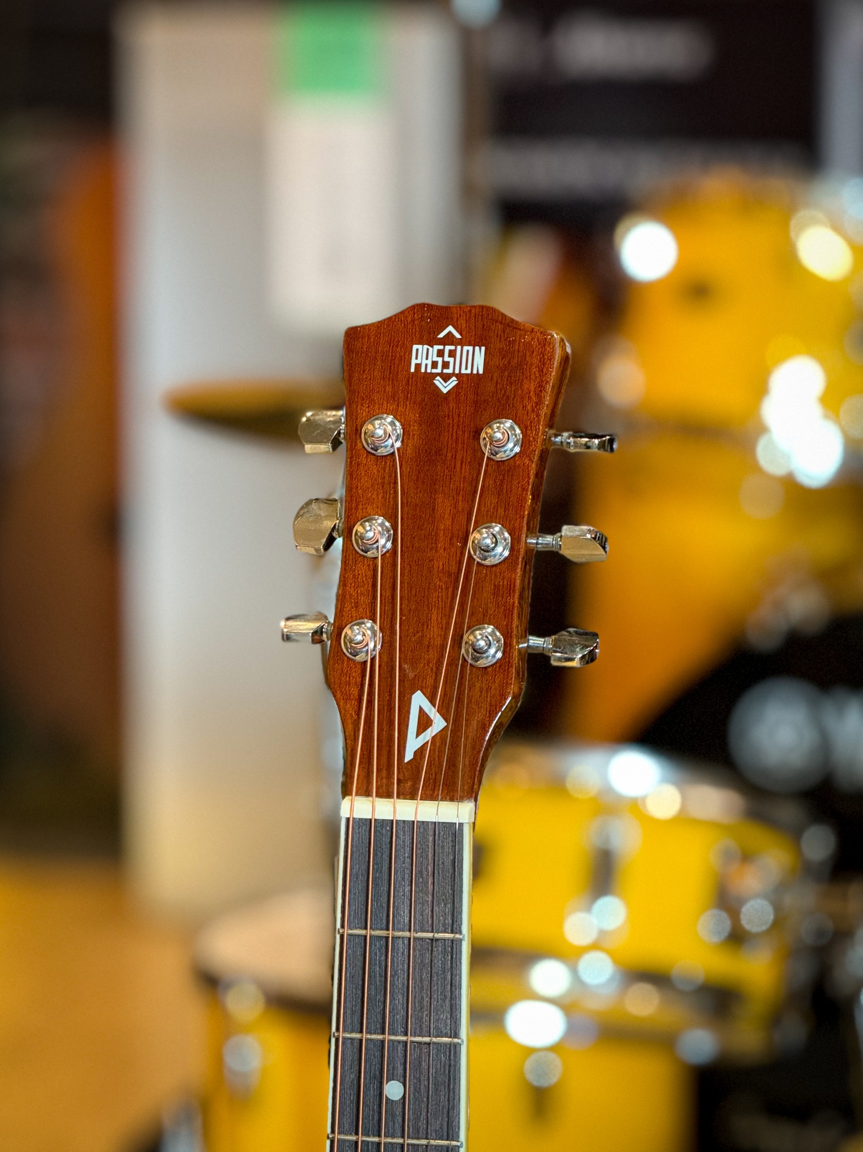 กีต้าร์โปร่ง Passion รุ่น APS-408 ขนาด 40 นิ้ว ฟรี! ปิ๊ก4อัน / ใบคอร์ด / ประแจ / กระเป๋า