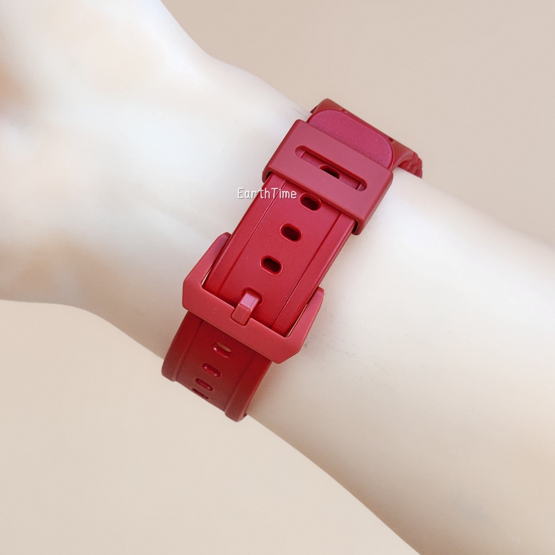 G-Shock GA-2100 series Carbon Core Guard ของใหม่แท้100% GA-2100-4A