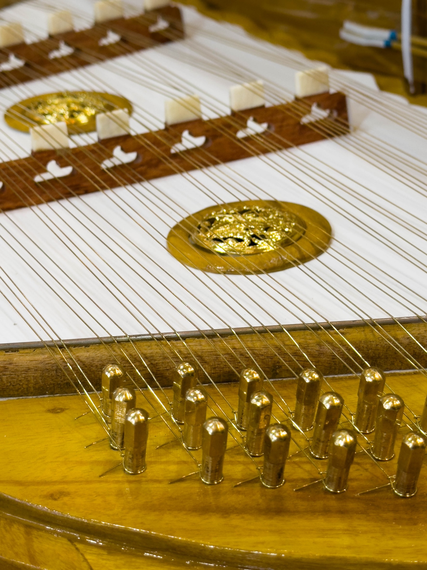 ขิมผีเสื้อไม้ขนุน (โชว์ลายไม้) ขิม ทำจากไม้ขนุน 100% สีทอง + อุปกรณครบเซ็ต พร้อมไม้ตี