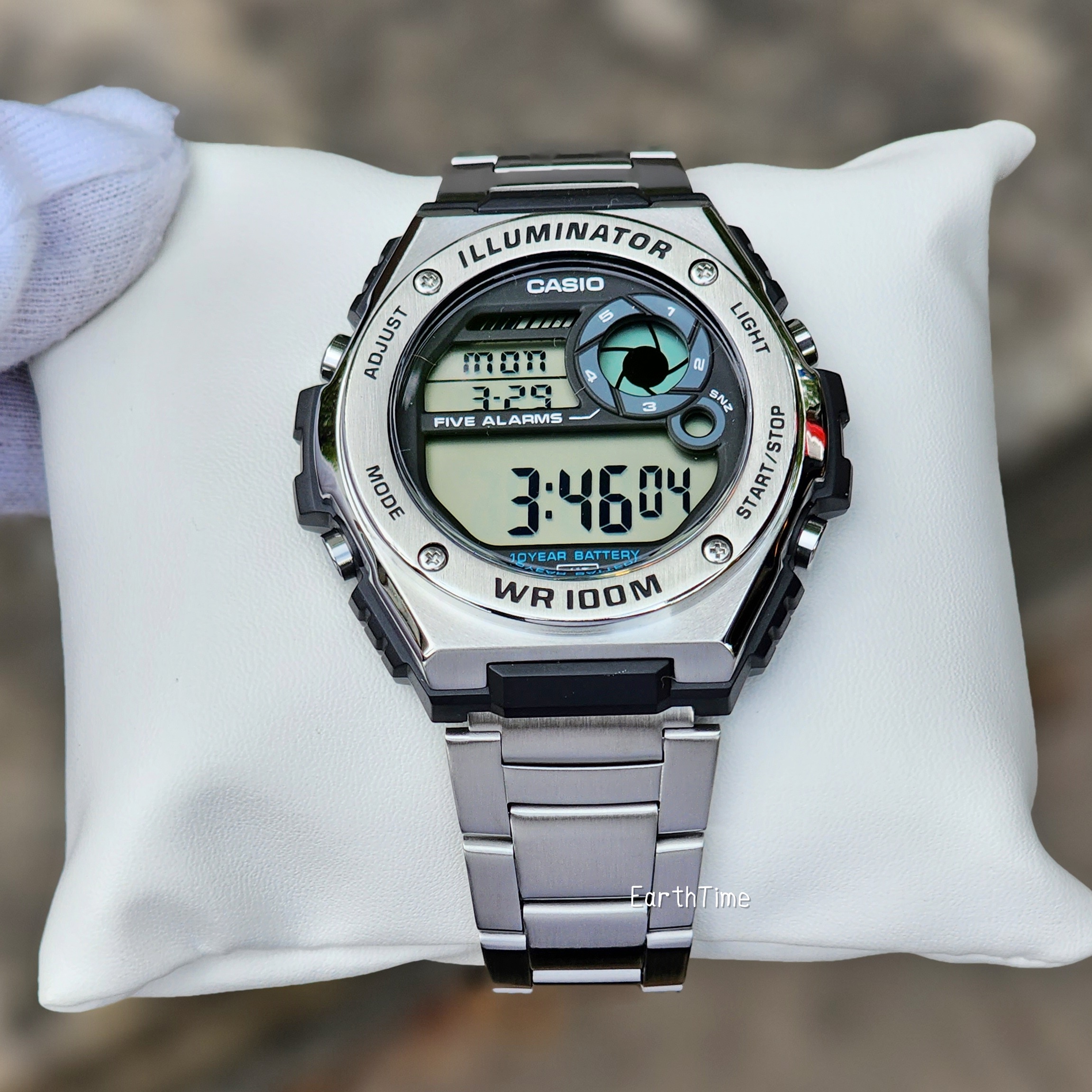 MWD-100HD-1AV l CASIO MEN STANDARD