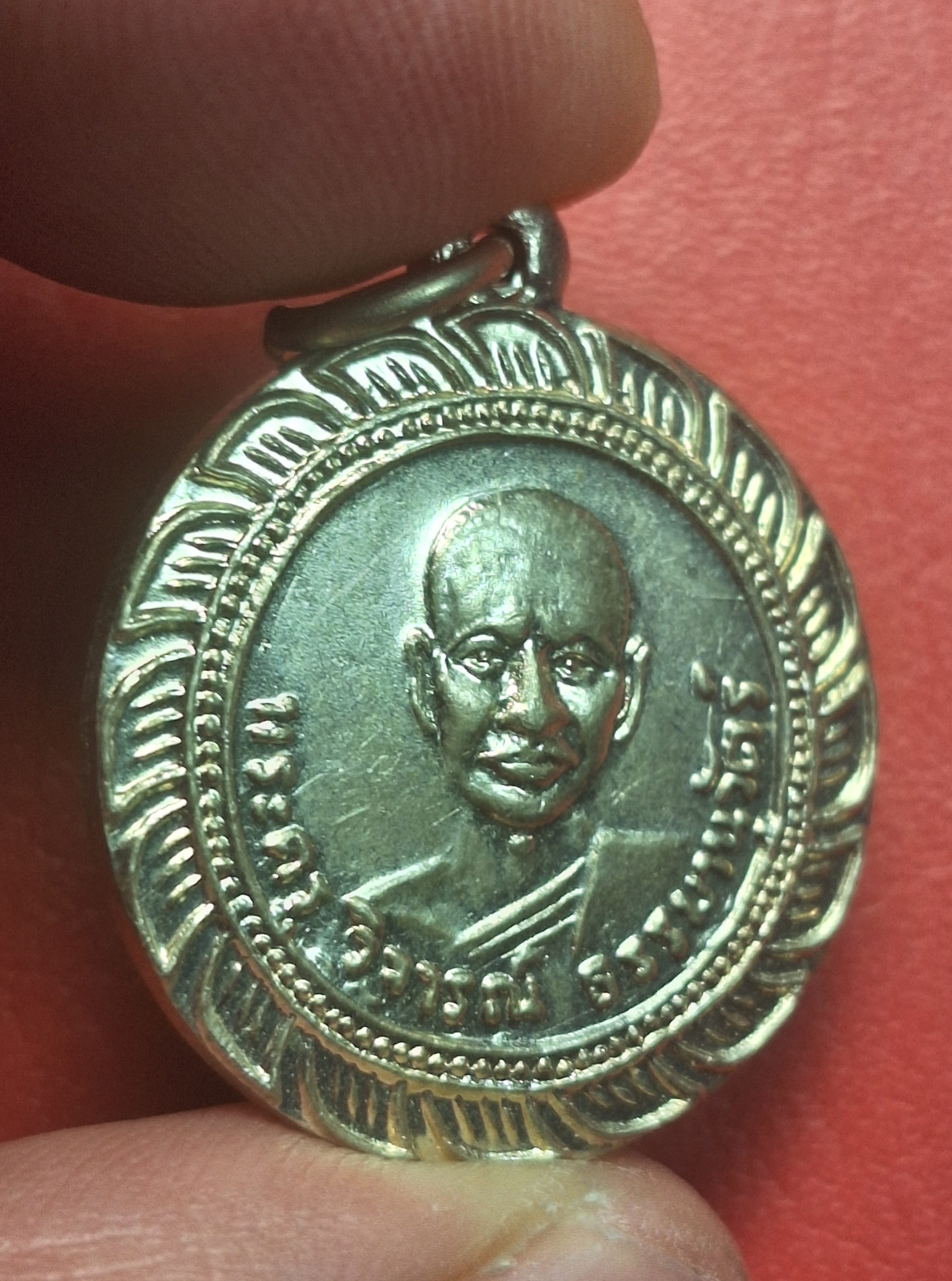 พระครูวิจารณ์ธรรมานุวัตร วัดโพธาราม จ.ฉะเชิงเทรา เนื้ออัลปาก้า(องค์ที่1)