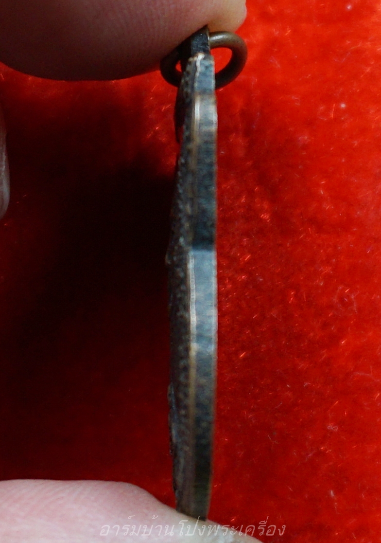 หลวงปู่นนท์ วัดเหนือวน รุ่นสี่ ปี๓๖ เนื้อทองแดงรมดำ(องค์ที่1)