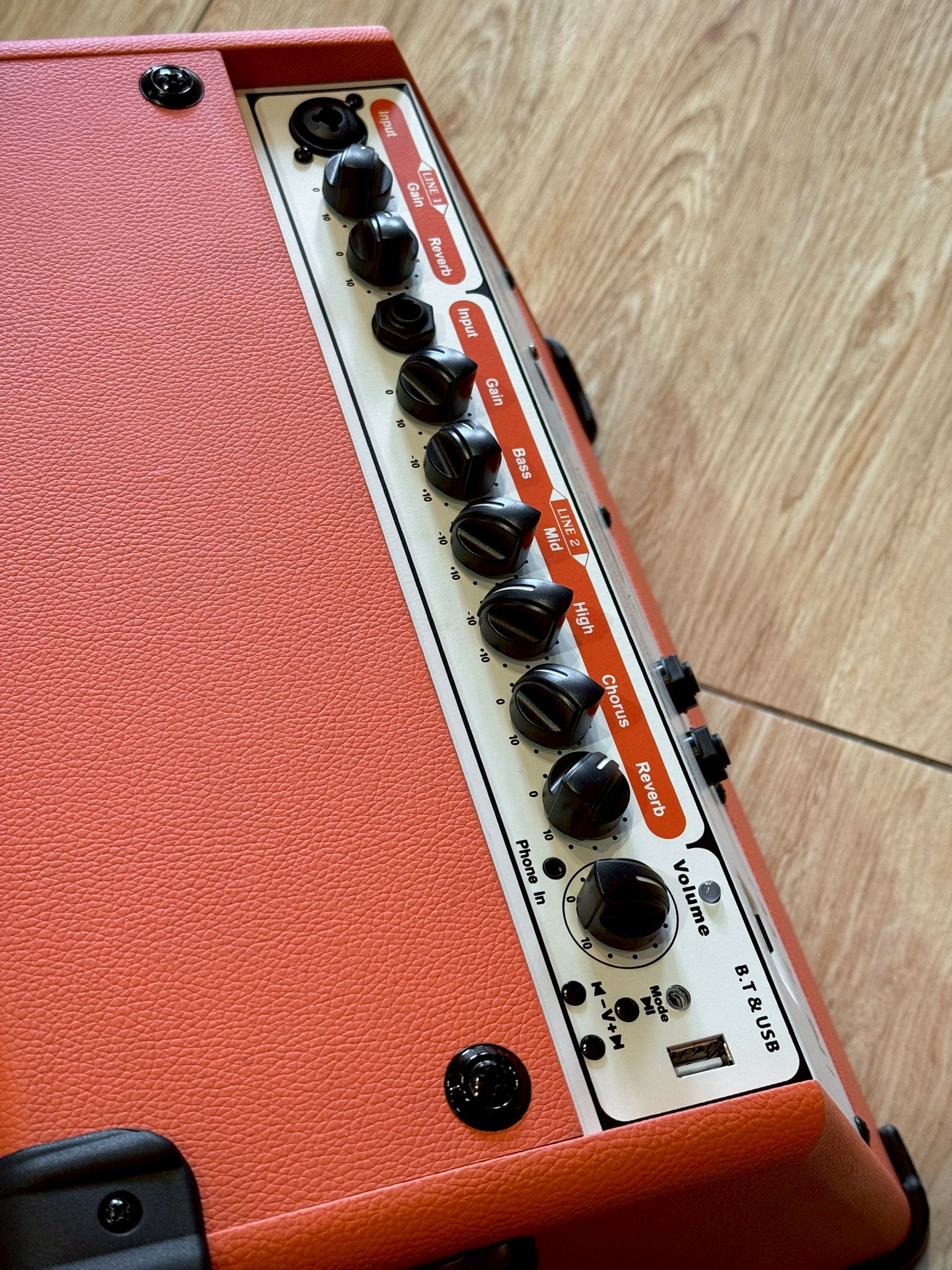 แอมป์กีต้าร์โปร่ง Cool Music รุ่น AC-20 แอมป์กีตาร์ มีบลูทูธ Acoustic ขนาด 20 วัตต์ มีช่องหูฟัง/input 2 ช่อง