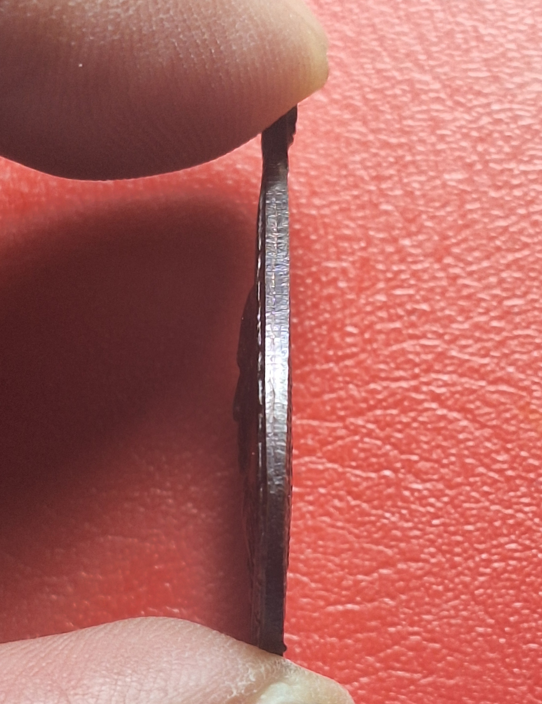 หลวงปู่ชอบ วัดเขารังเสือ รุ่นแรก เนื้อทองแดงรมดำ(องค์ที่6)